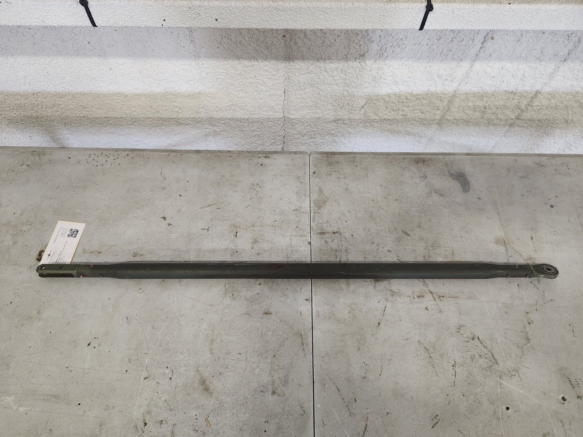 5045213 - 8 Cessna TUBE ASSY - RETRACTION | FractionAIR Parts - Aircraft Parts & Accessories