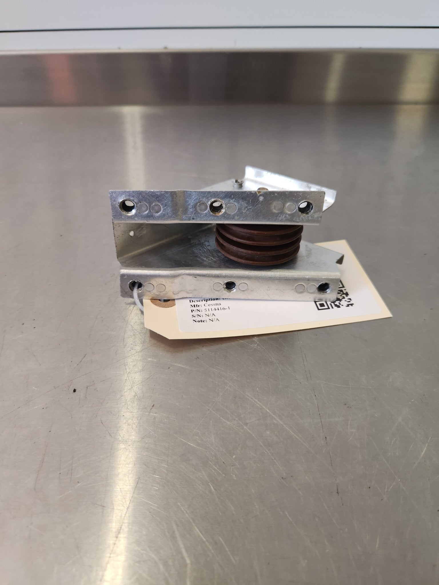 5114416 - 1 Cessna BRACKET ASSY - PULLEY | FractionAIR Parts - Aircraft Parts & Accessories