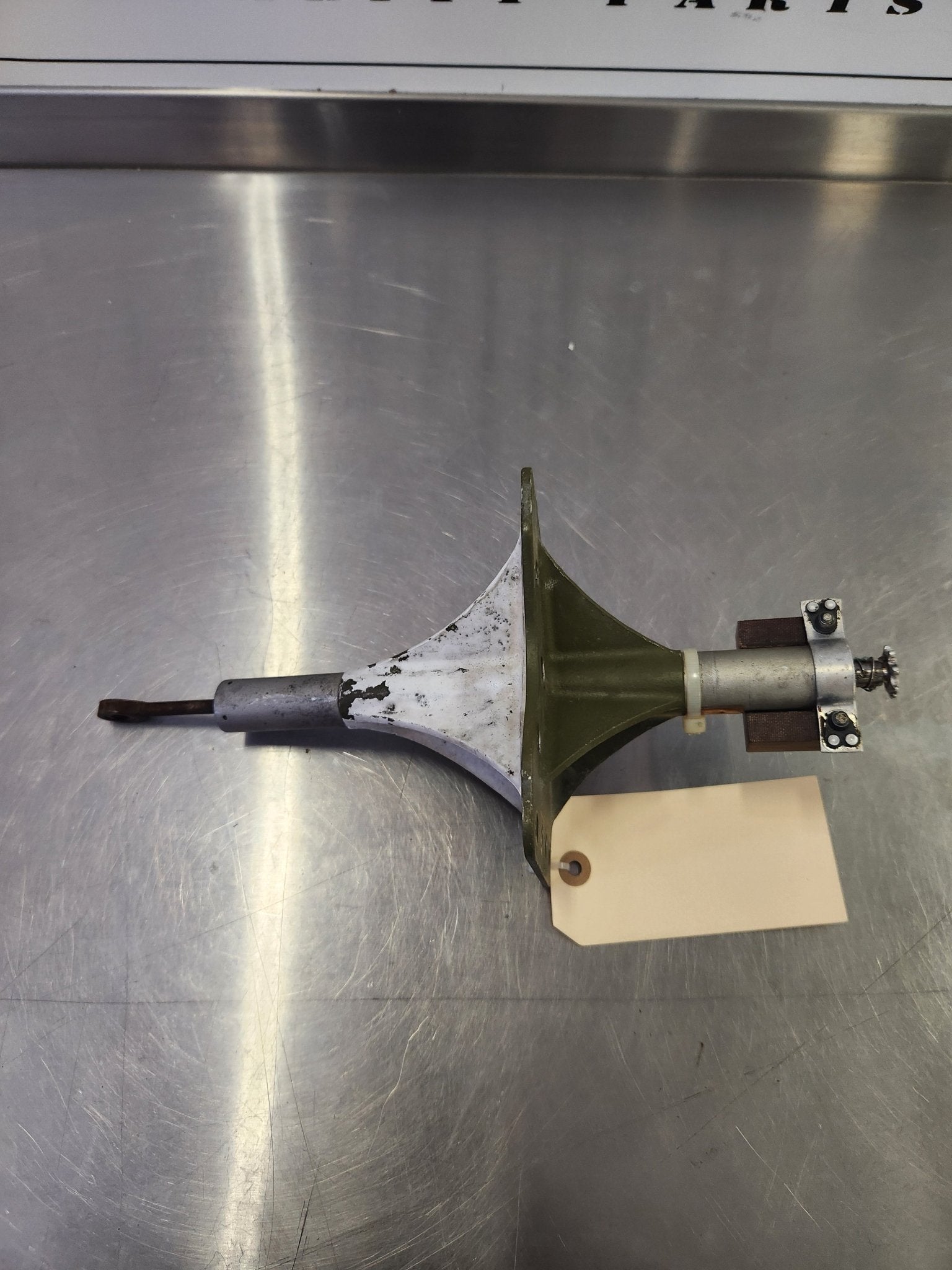 5115207 - 1 Cessna ACTUATOR ASSY - RUDDER TRIM TAB | FractionAIR Parts - Aircraft Parts & Accessories