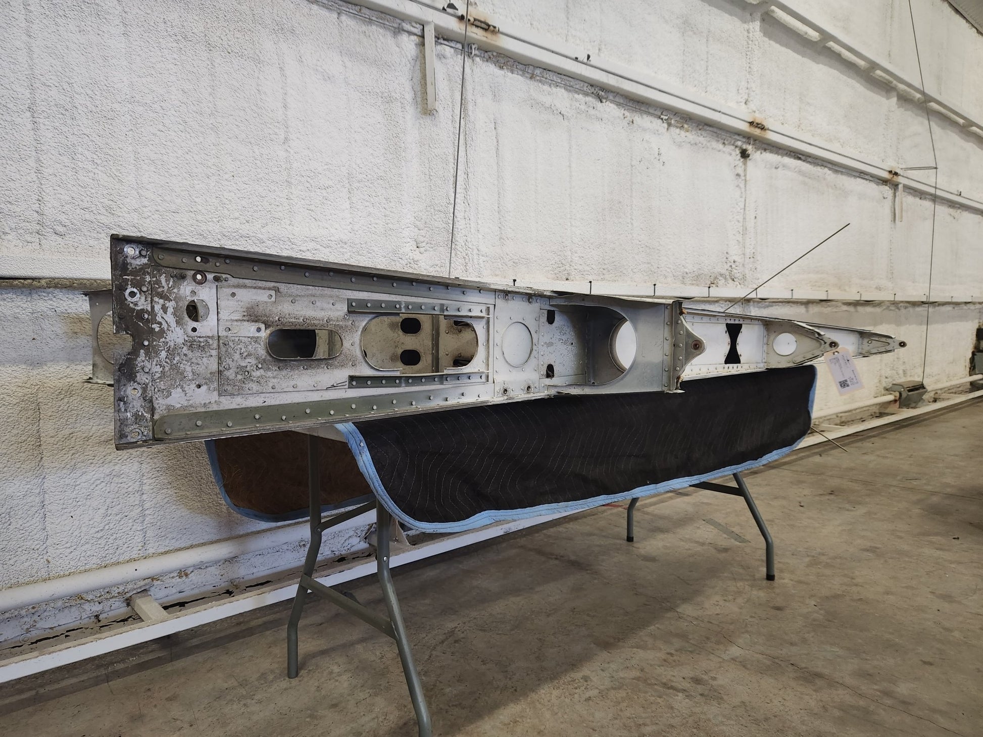 5131000 - 2 Cessna STABILIZER ASSY - VERTICAL | FractionAIR Parts - Aircraft Parts & Accessories