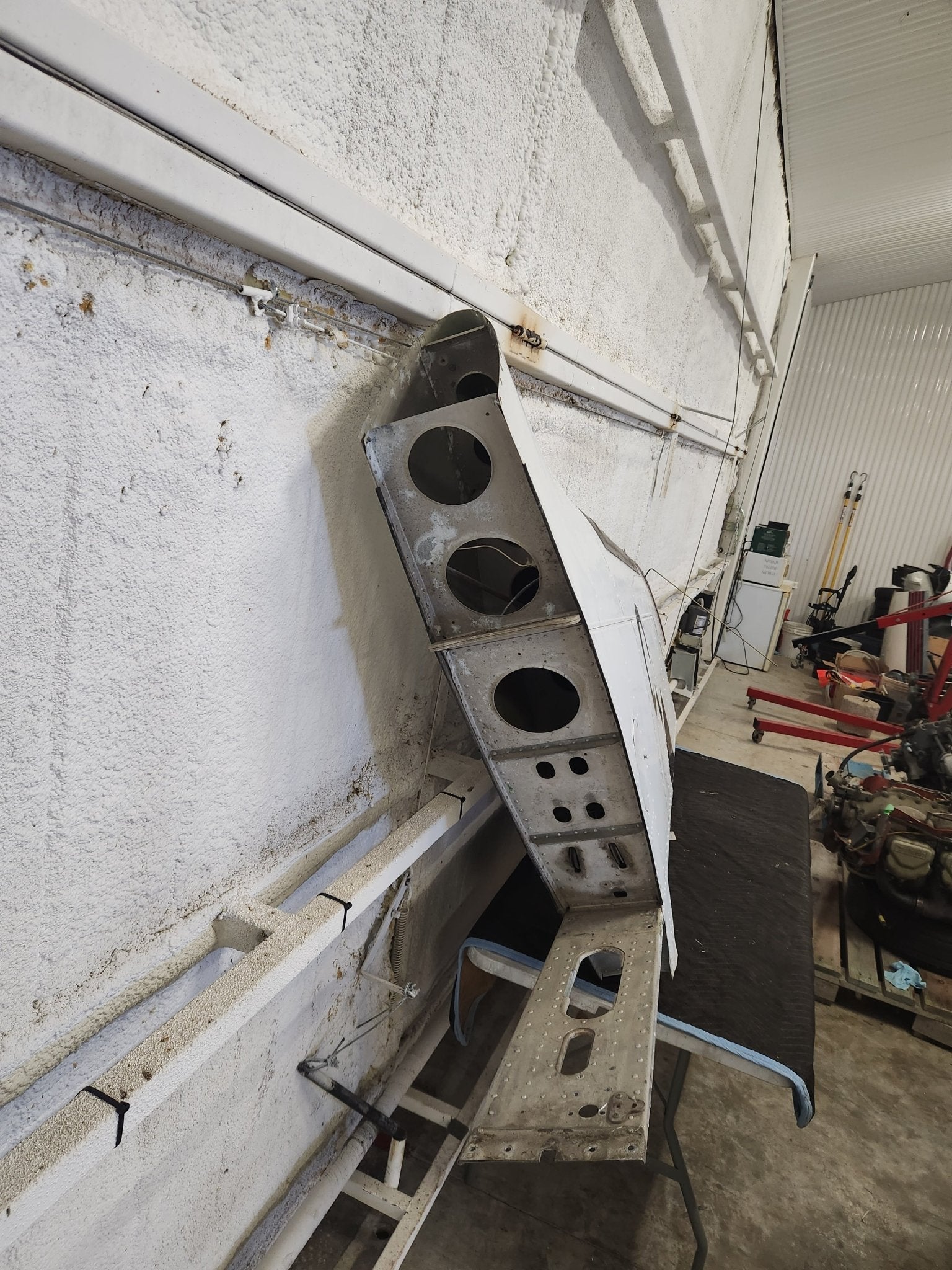 5131000 - 2 Cessna STABILIZER ASSY - VERTICAL | FractionAIR Parts - Aircraft Parts & Accessories