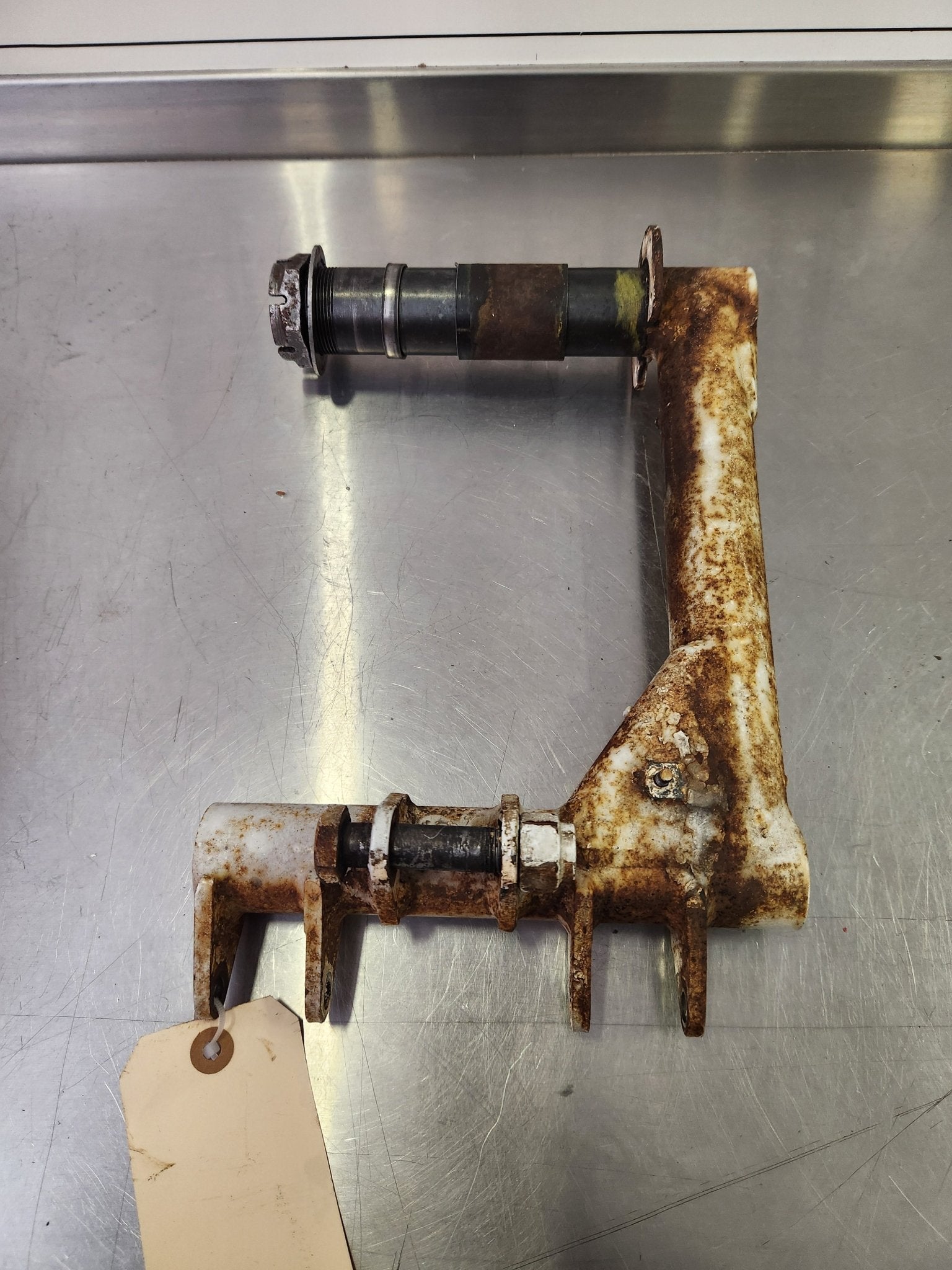 520002 - 501 Mooney Spindle Assy LH | FractionAIR Parts - Aircraft Parts & Accessories