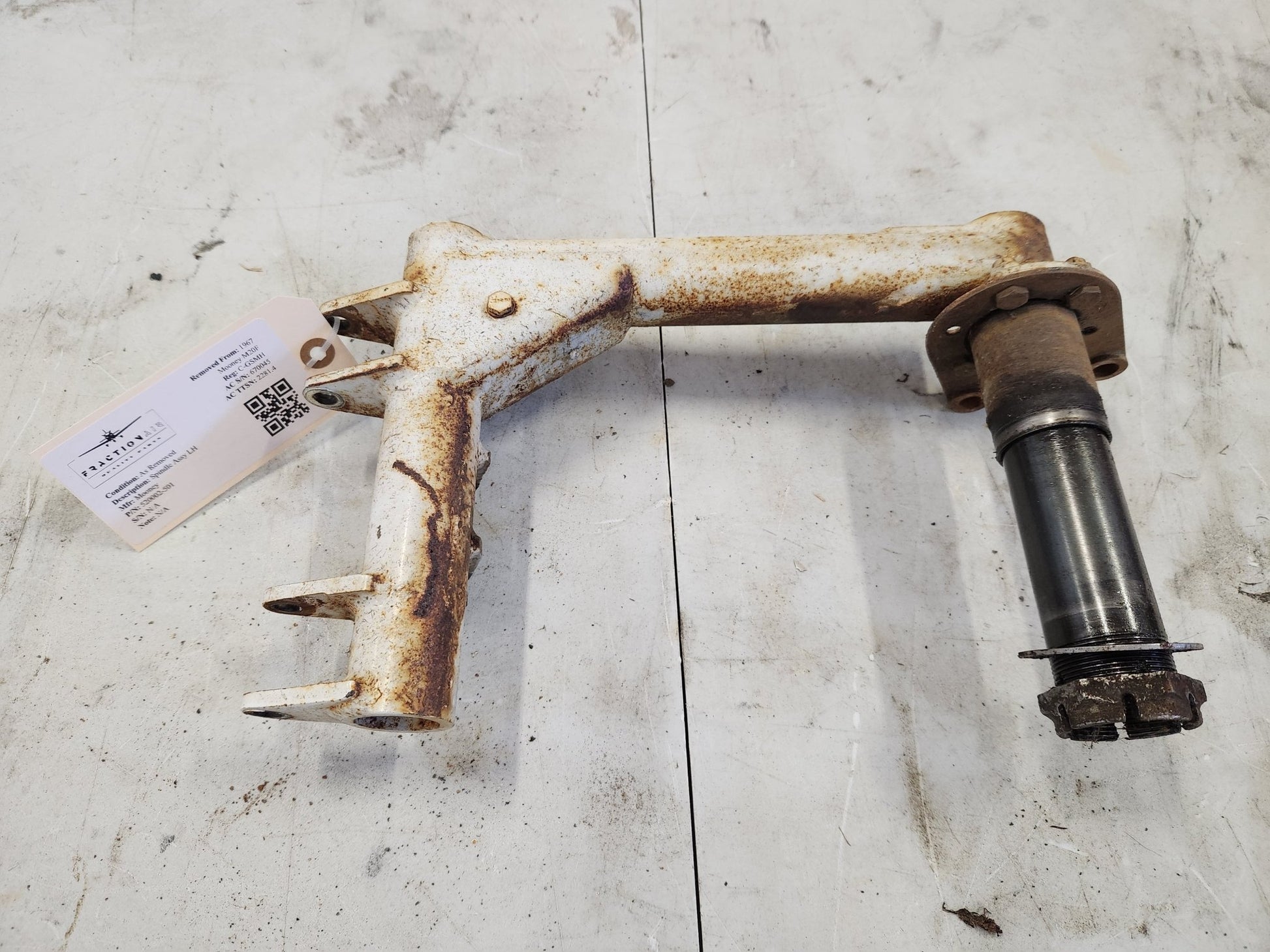520002 - 501 Mooney Spindle Assy LH | FractionAIR Parts - Aircraft Parts & Accessories