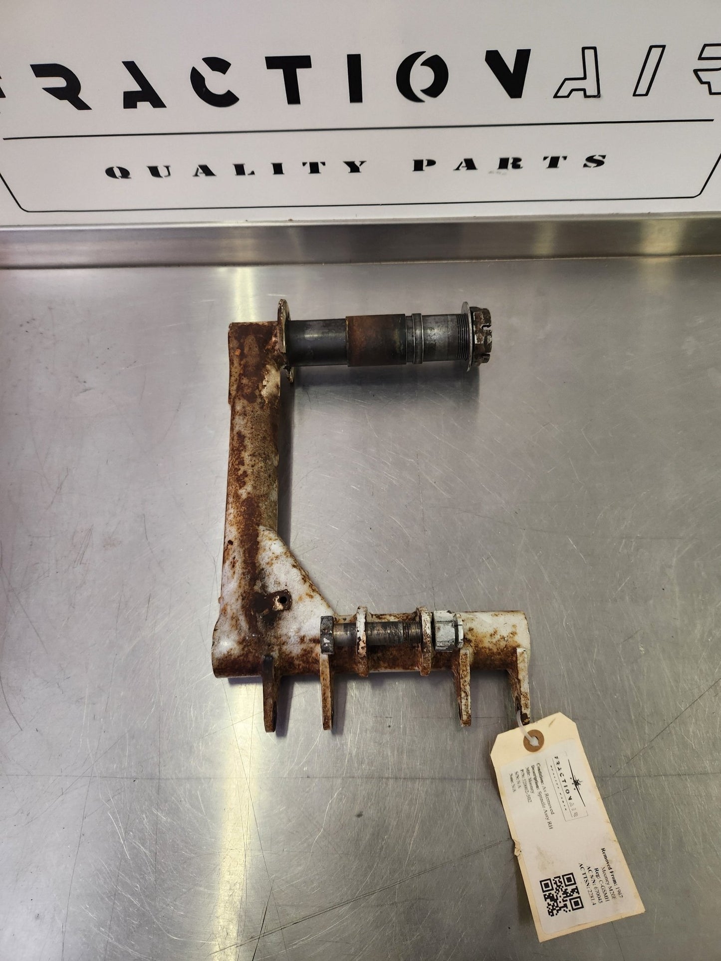 520002 - 502 Mooney Spindle Assy RH | FractionAIR Parts - Aircraft Parts & Accessories