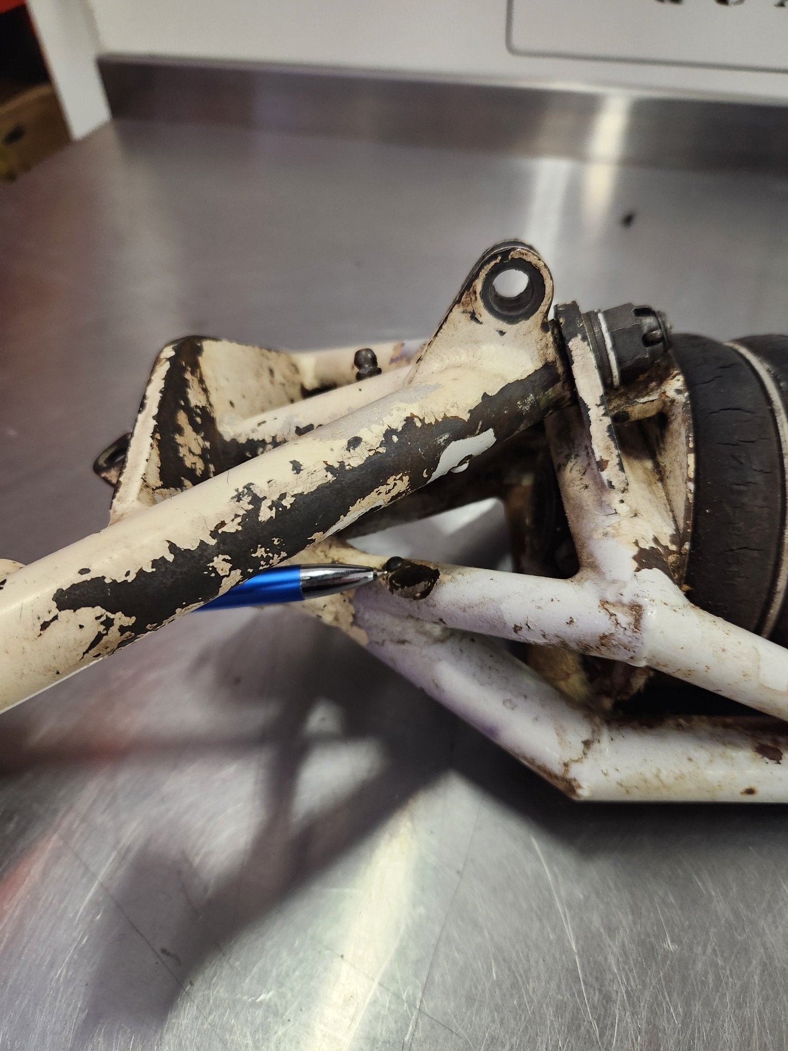 540000 - 503 Mooney Nose Gear ASSY | FractionAIR Parts - Aircraft Parts & Accessories