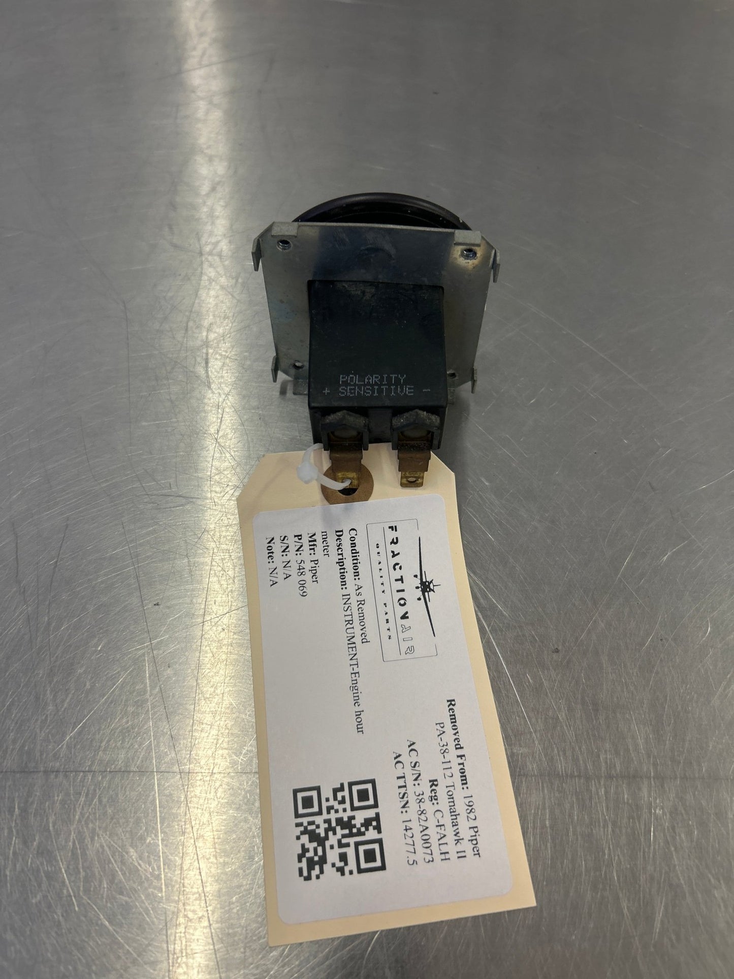 548 069 Piper INSTRUMENT - Engine hour meter M - 15006 - 15 | FractionAIR Parts - Aircraft Parts & Accessories