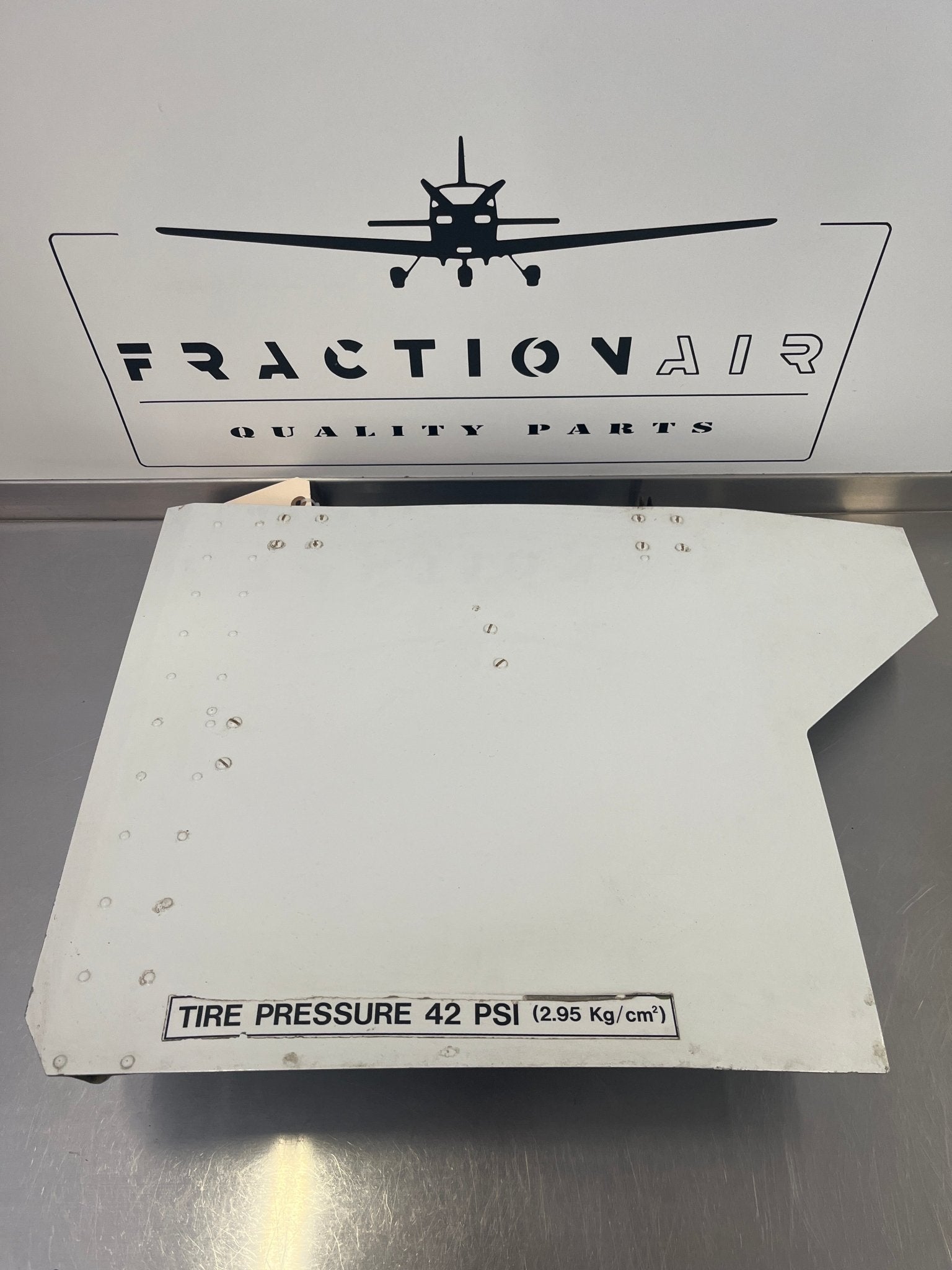 550003 - 1 Door ASSY M.L.G L/H | FractionAIR Parts - Aircraft Parts & Accessories