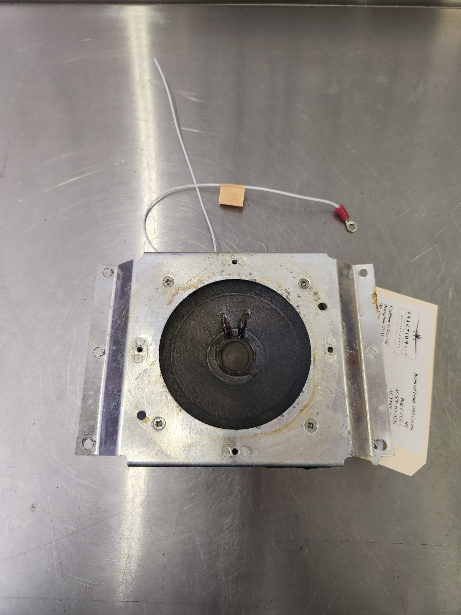 5C3FR Cessna SPEAKER 4.5'' W/ MOUNT | FractionAIR Parts - Aircraft Parts & Accessories