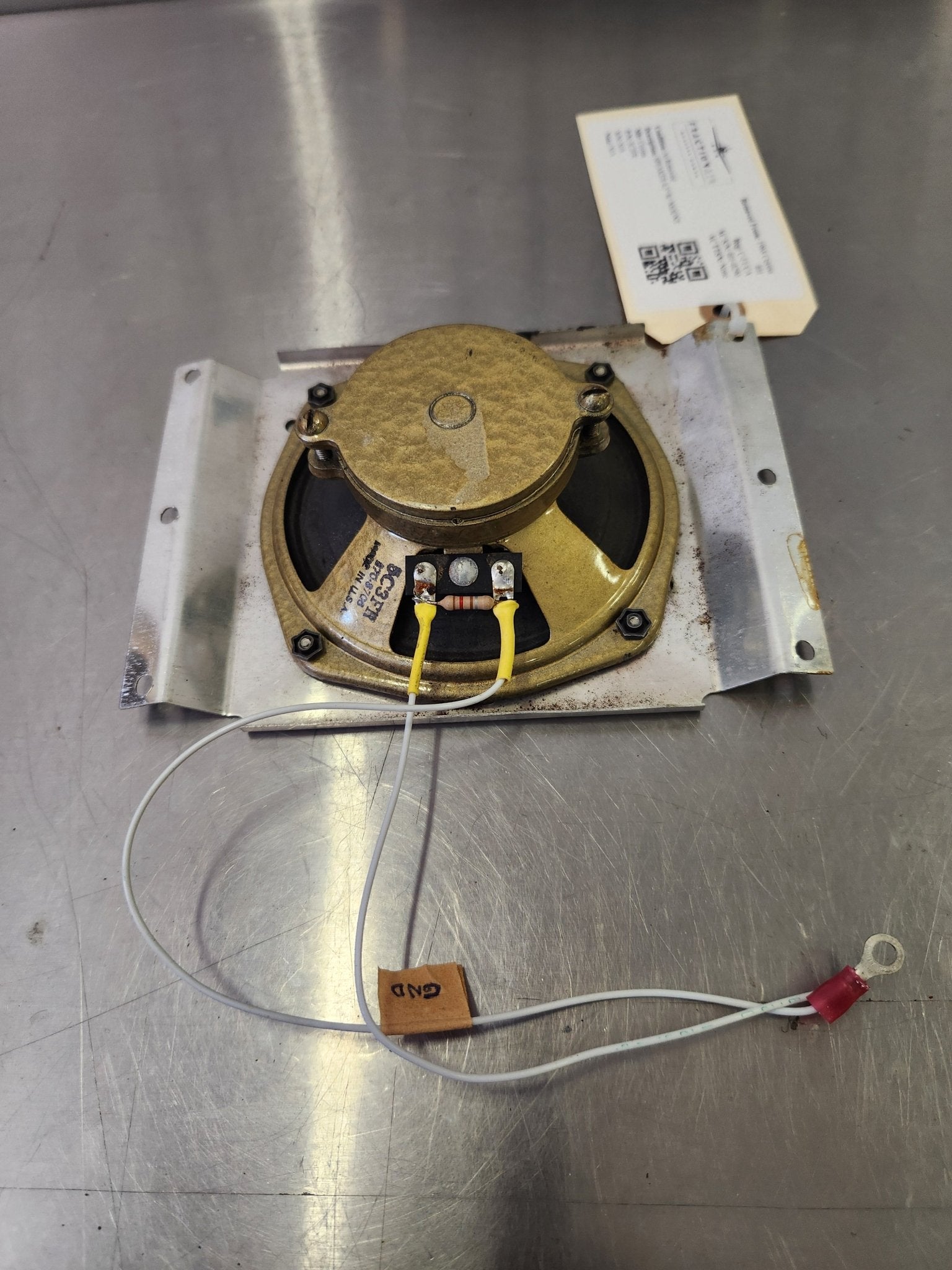 5C3FR Cessna SPEAKER 4.5'' W/ MOUNT | FractionAIR Parts - Aircraft Parts & Accessories