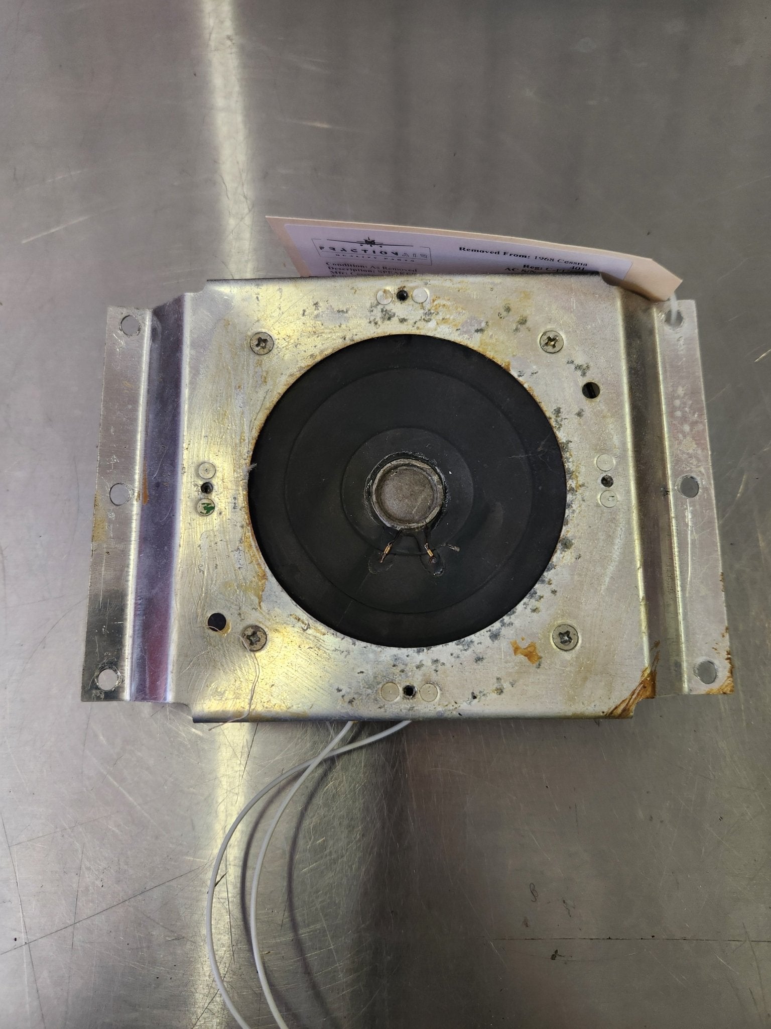 5C3FR Cessna SPEAKER 4.5'' W/ MOUNT | FractionAIR Parts - Aircraft Parts & Accessories