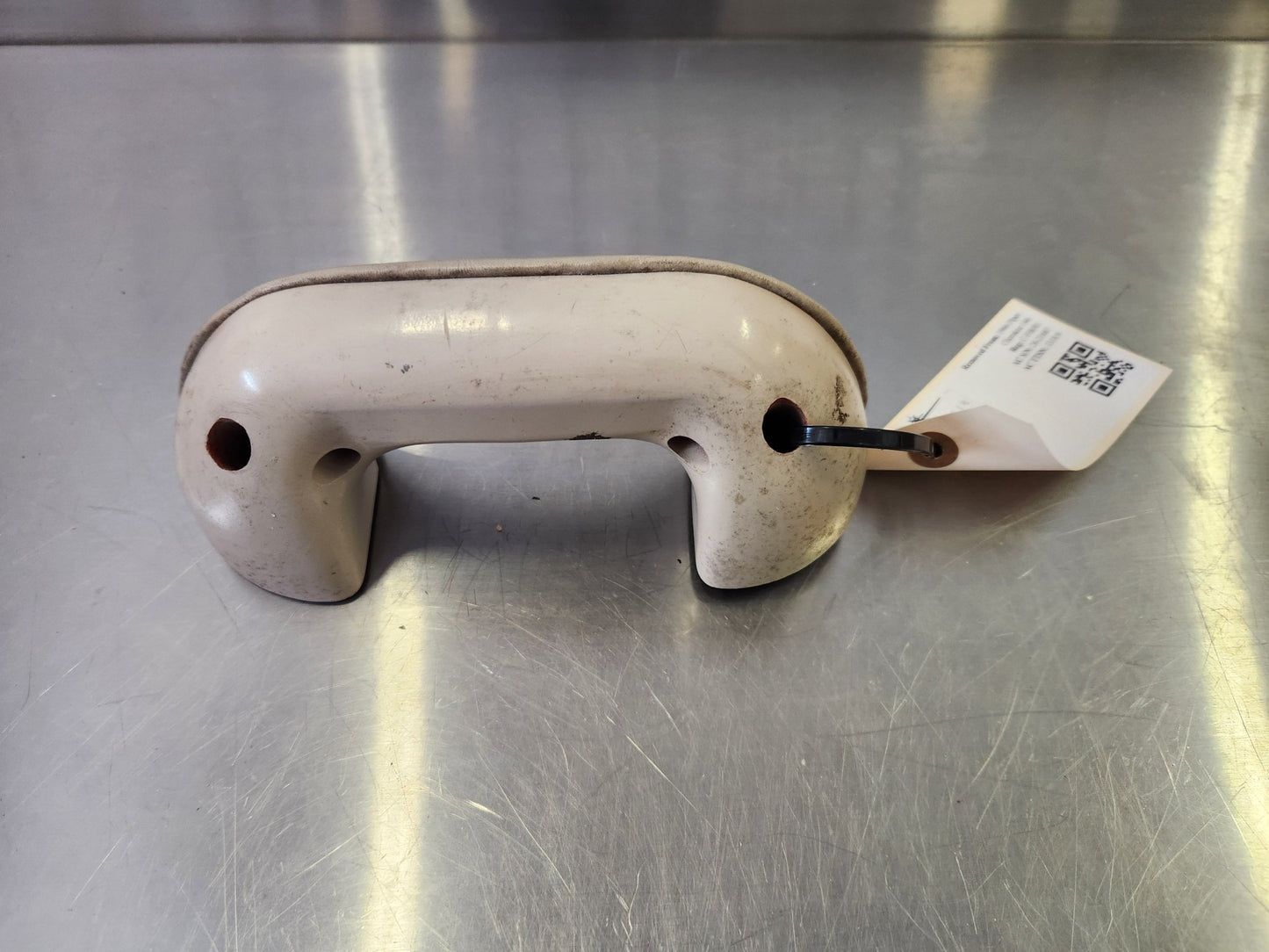 63008 - 22 Piper Armrest | FractionAIR Parts - Aircraft Parts & Accessories