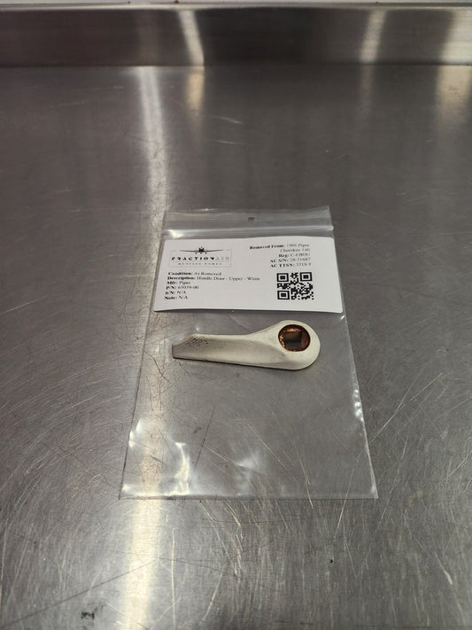 63039 - 00 Piper Handle Door - Upper - White | FractionAIR Parts - Aircraft Parts & Accessories