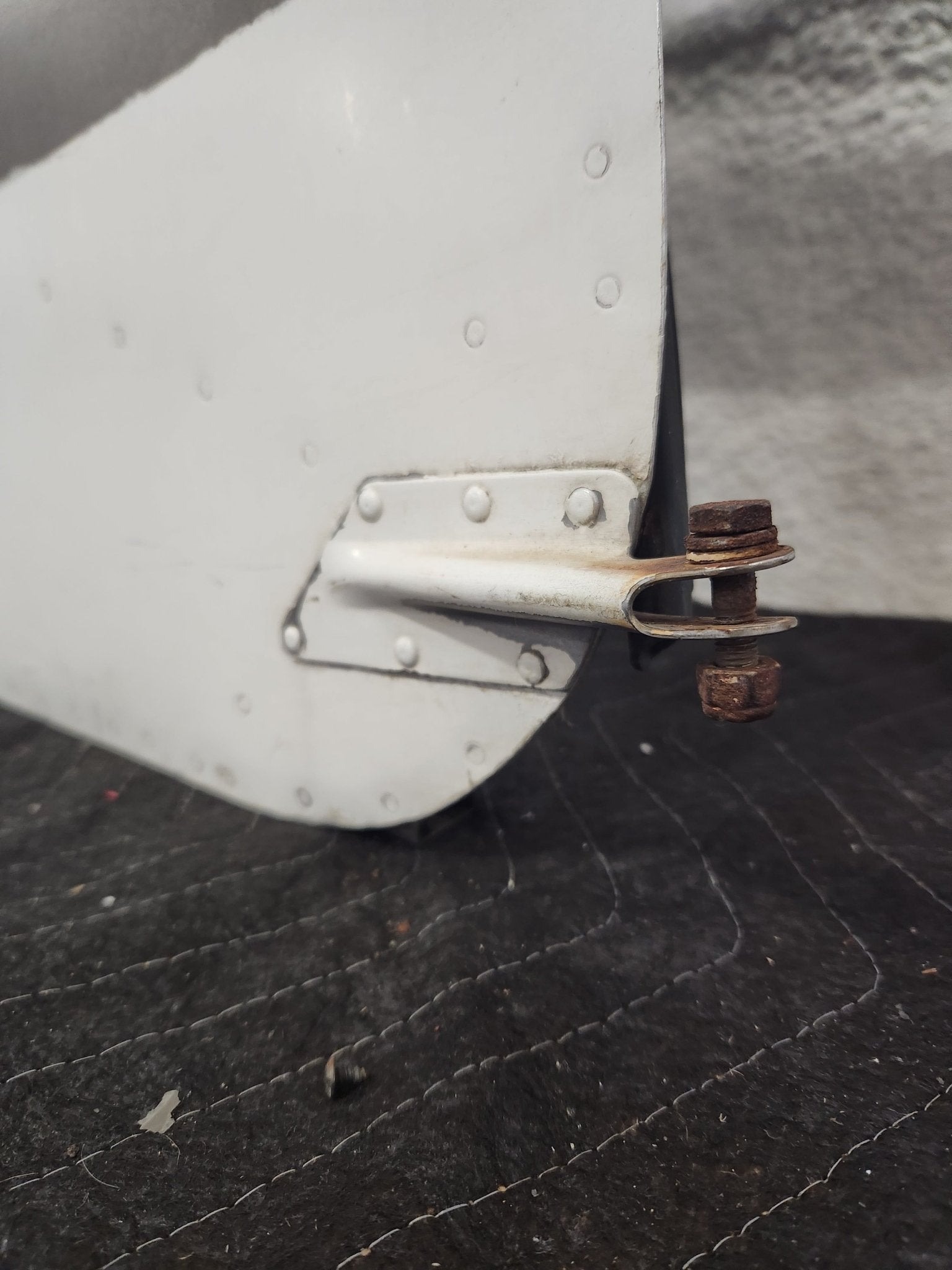 63055 - 04 Piper Cabin Door Assy w/ Hinge and Window | FractionAIR Parts - Aircraft Parts & Accessories
