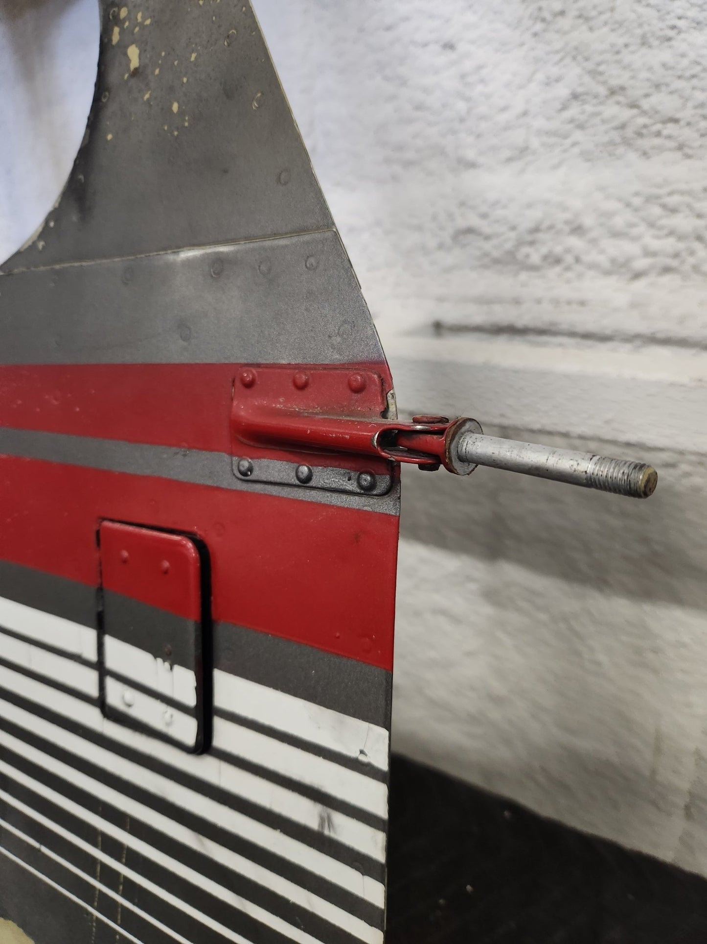 63055 - 04 Piper CABIN DOOR ASSY WITH HINGE | FractionAIR Parts - Aircraft Parts & Accessories