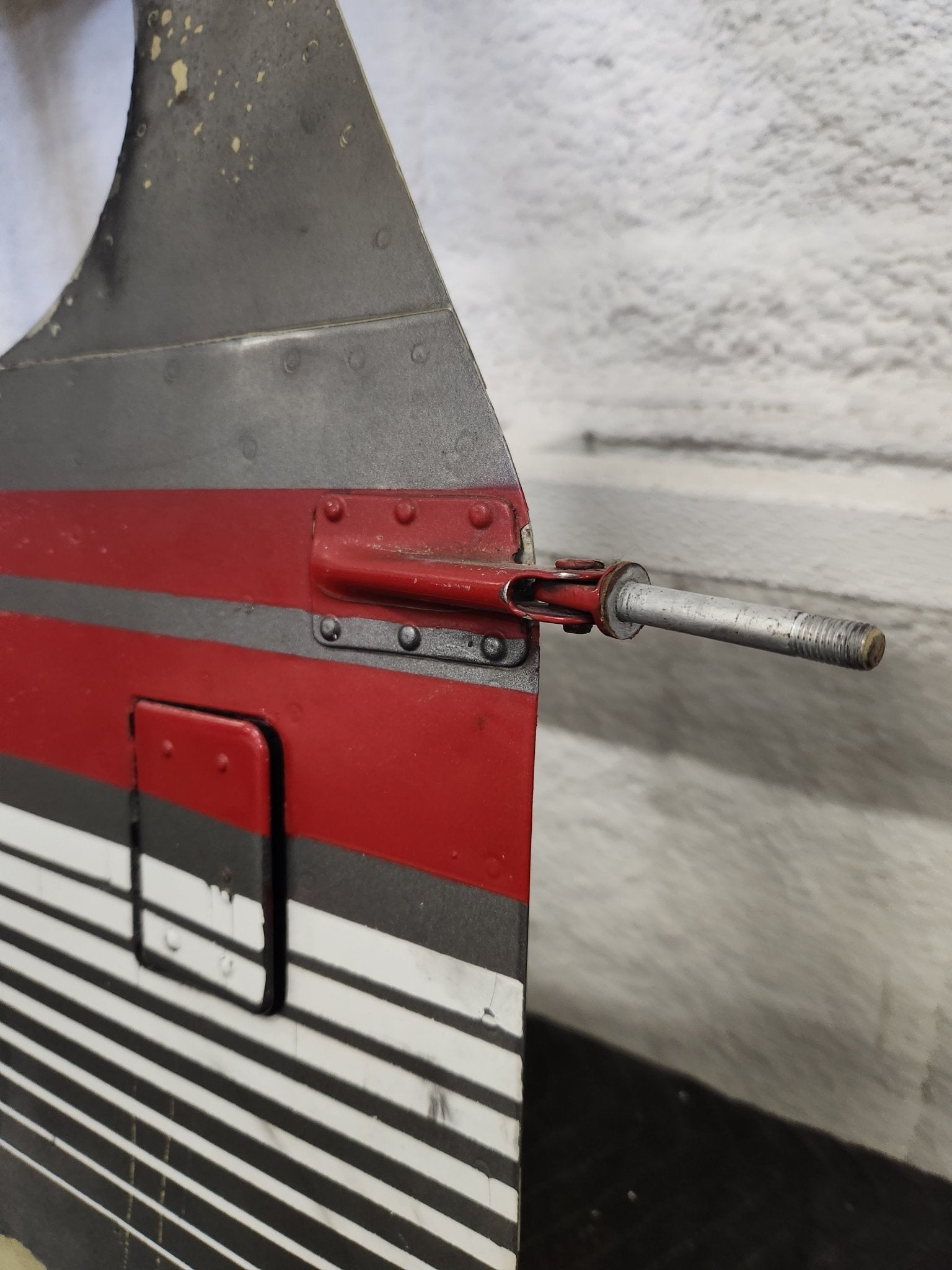 63055 - 04 Piper CABIN DOOR ASSY WITH HINGE | FractionAIR Parts - Aircraft Parts & Accessories