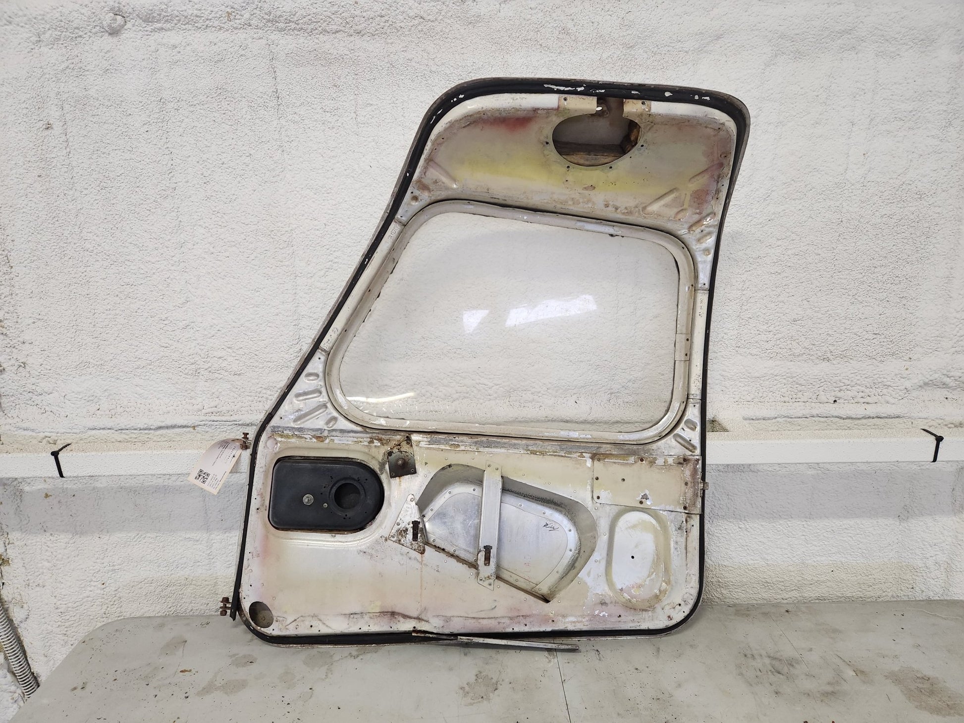 63055 - 04 Piper Door Assembly Complete | FractionAIR Parts - Aircraft Parts & Accessories
