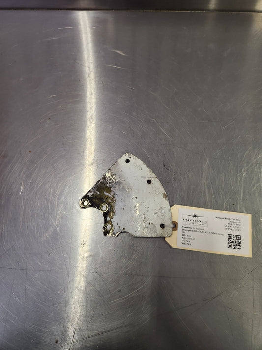 63370 - 05 Piper BRACKET ASSY - Wheel fairing, LH | FractionAIR Parts - Aircraft Parts & Accessories