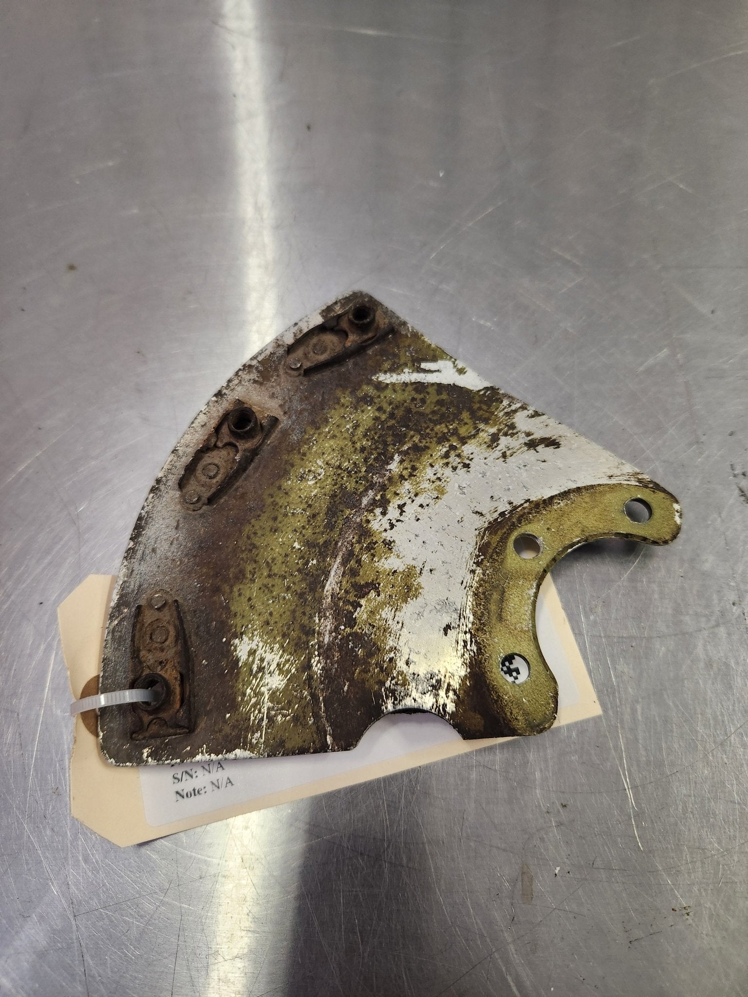 63370 - 05 Piper BRACKET ASSY - Wheel fairing, LH | FractionAIR Parts - Aircraft Parts & Accessories
