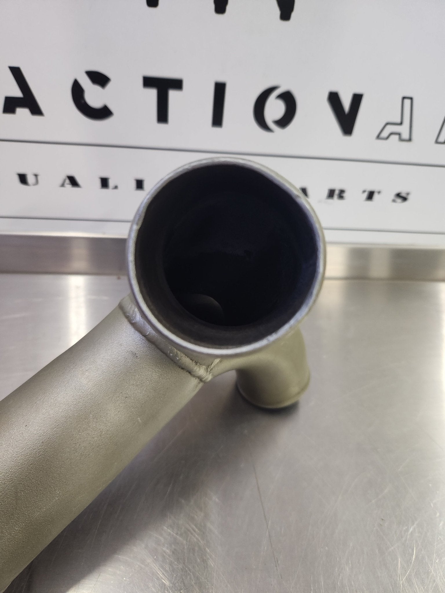 637634 Continental TSIO - 520 - E RISER ASSY - INTAKE MANIFOLD | FractionAIR Parts - Aircraft Parts & Accessories