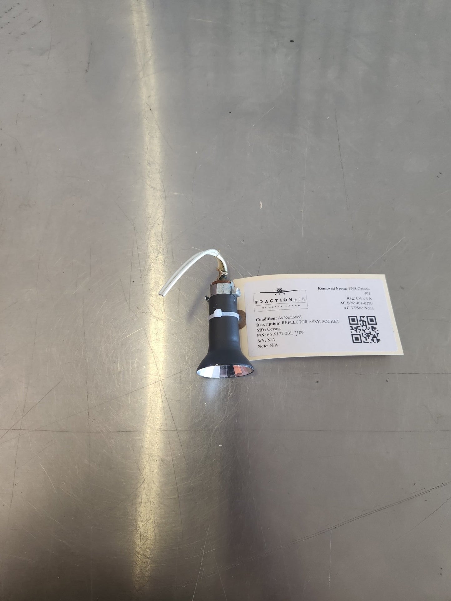 6619127 - 201, 2109 Cessna REFLECTOR ASSY, SOCKET 3366 | FractionAIR Parts - Aircraft Parts & Accessories