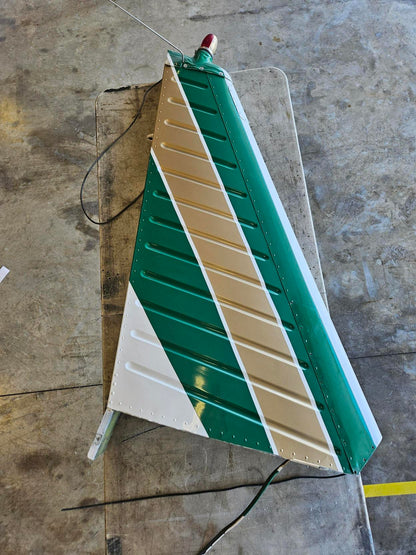 66975-00, 96709-00 Piper Aircraft Corporation PA28-180 Vertical Stabiliser and fin assembly with VOR antenna and Beacon Light