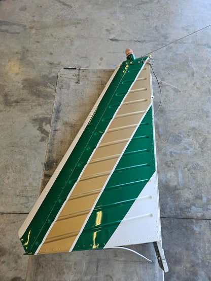 66975-00, 96709-00 Piper Aircraft Corporation PA28-180 Vertical Stabiliser and fin assembly with VOR antenna and Beacon Light