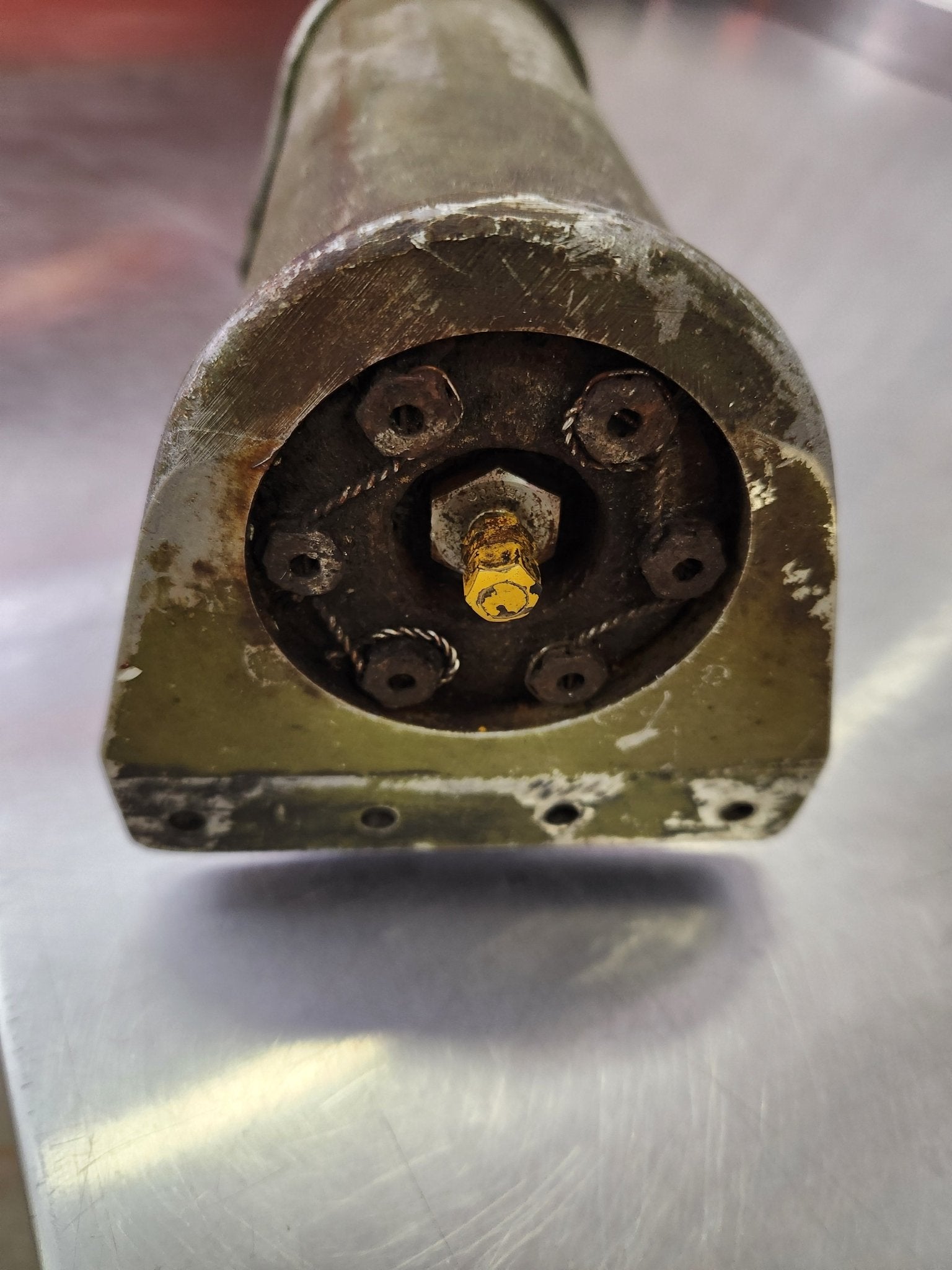 67927 - 02 Piper Gear Assembly - Main LH | FractionAIR Parts - Aircraft Parts & Accessories