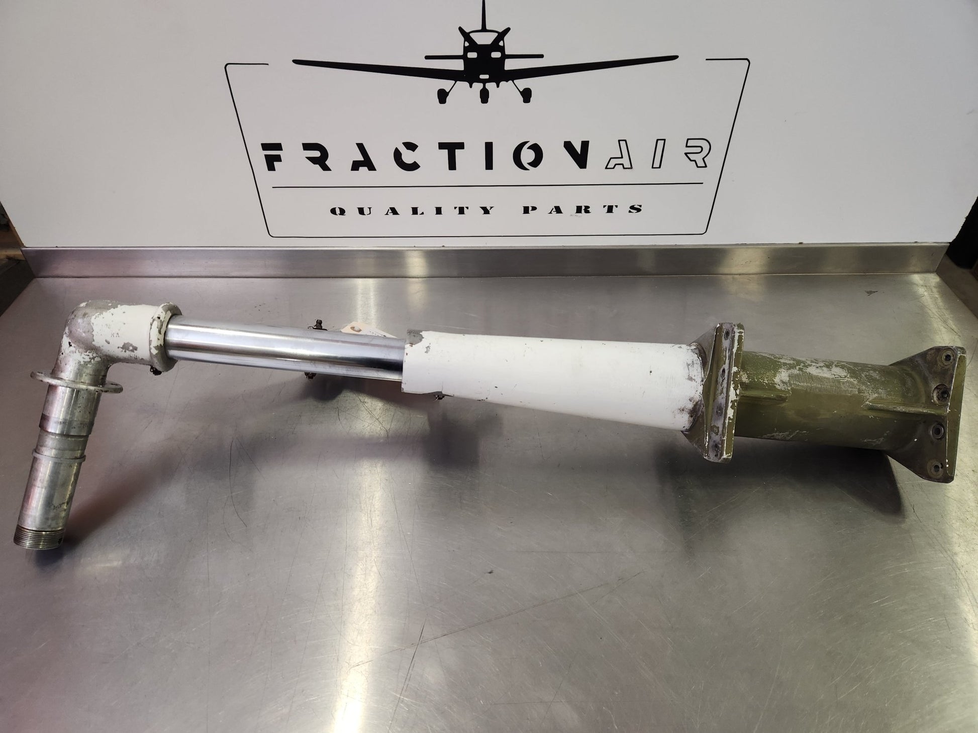 67927 - 02 Piper Gear Assembly - Main LH | FractionAIR Parts - Aircraft Parts & Accessories