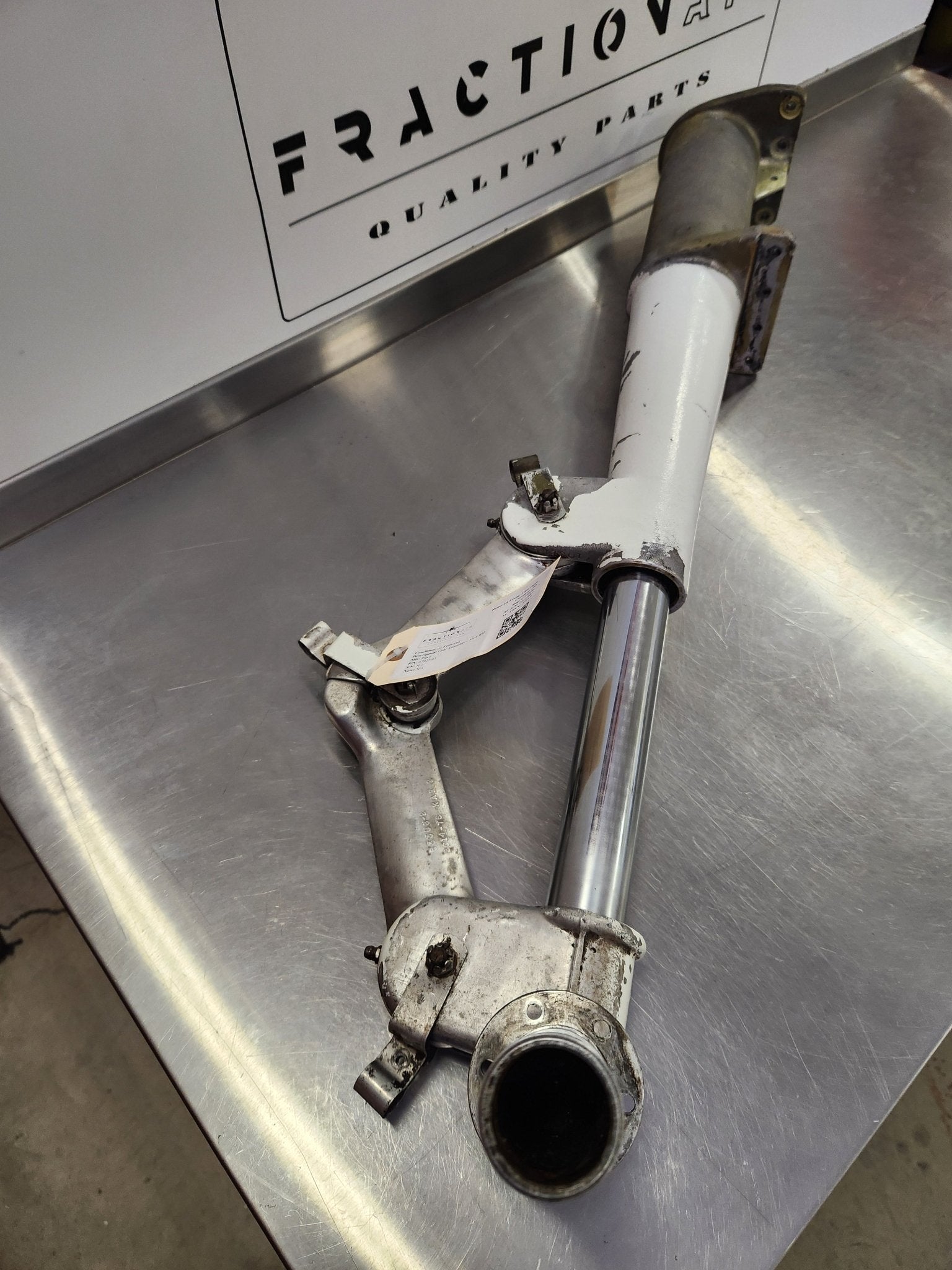 67927 - 03 Piper Gear Assembly - Main RH | FractionAIR Parts - Aircraft Parts & Accessories