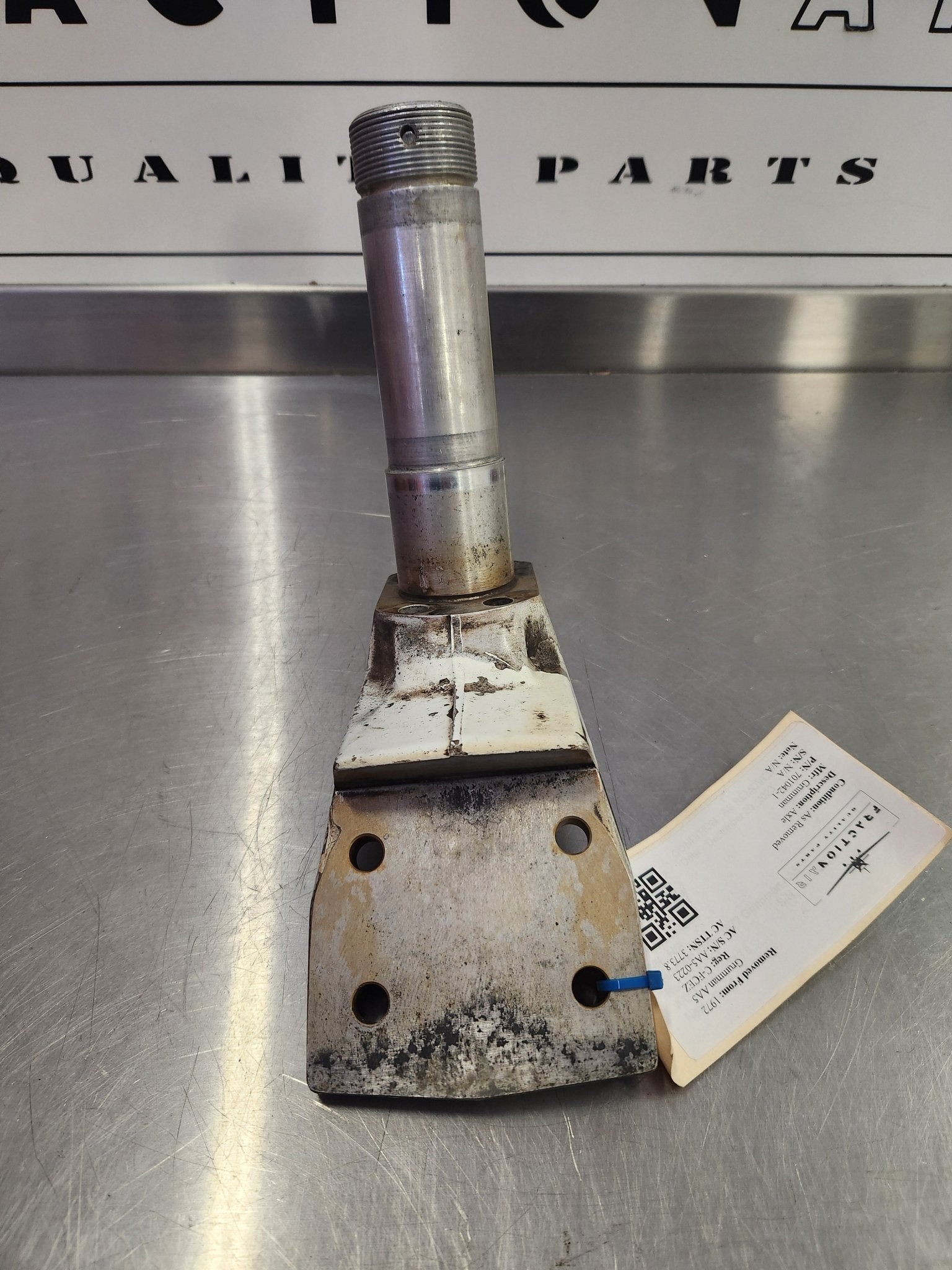 701042 - 1 Grumman Axle | FractionAIR Parts - Aircraft Parts & Accessories