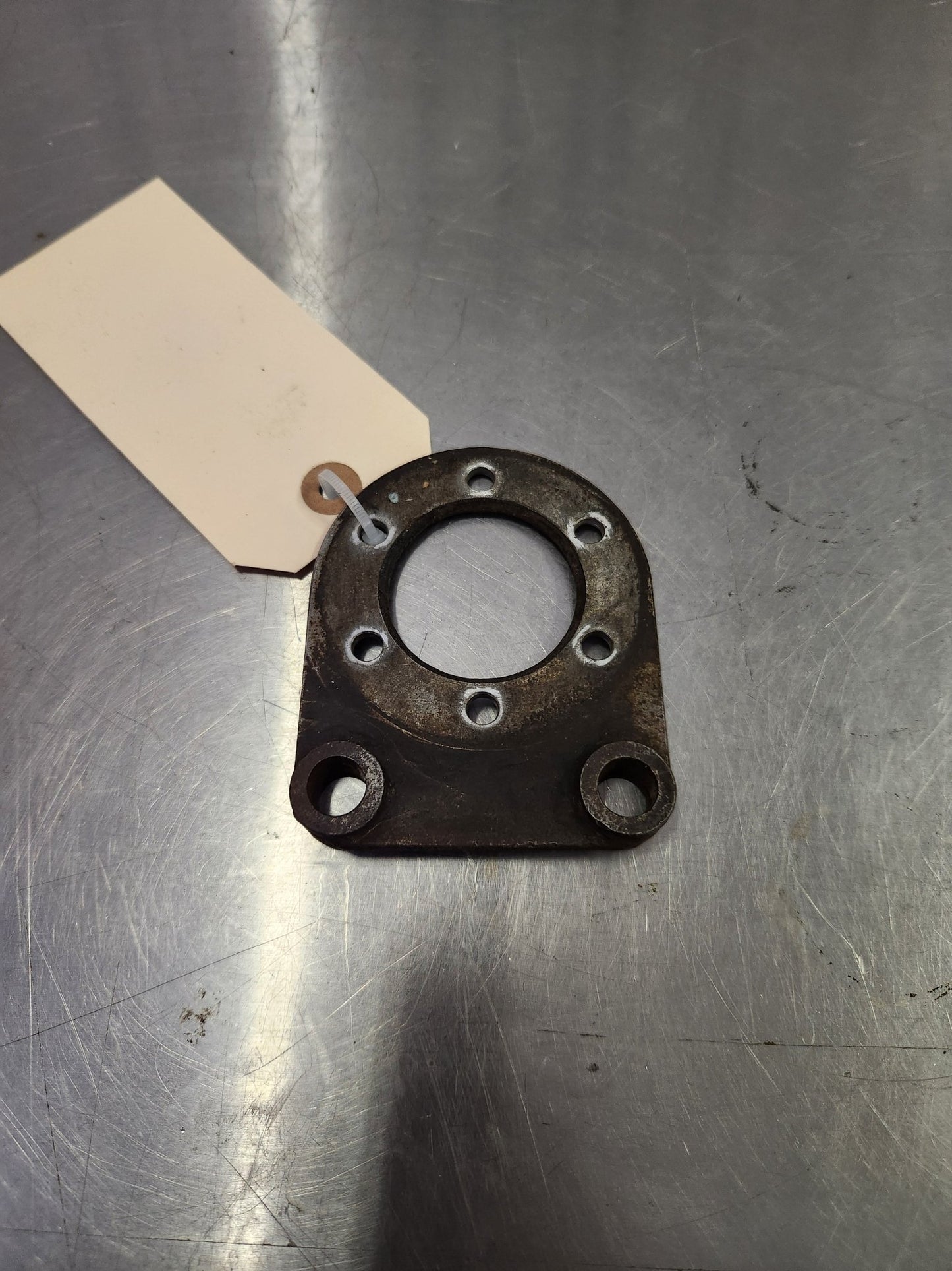 755818 Piper TORQUE PLATE ASSY | FractionAIR Parts - Aircraft Parts & Accessories