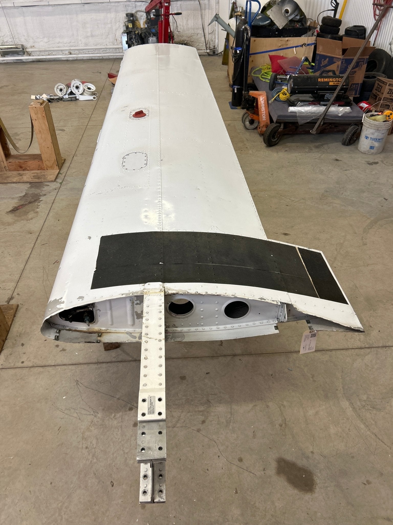 77352 - 29 Piper WING ASSEMBLY - Right | FractionAIR Parts - Aircraft Parts & Accessories