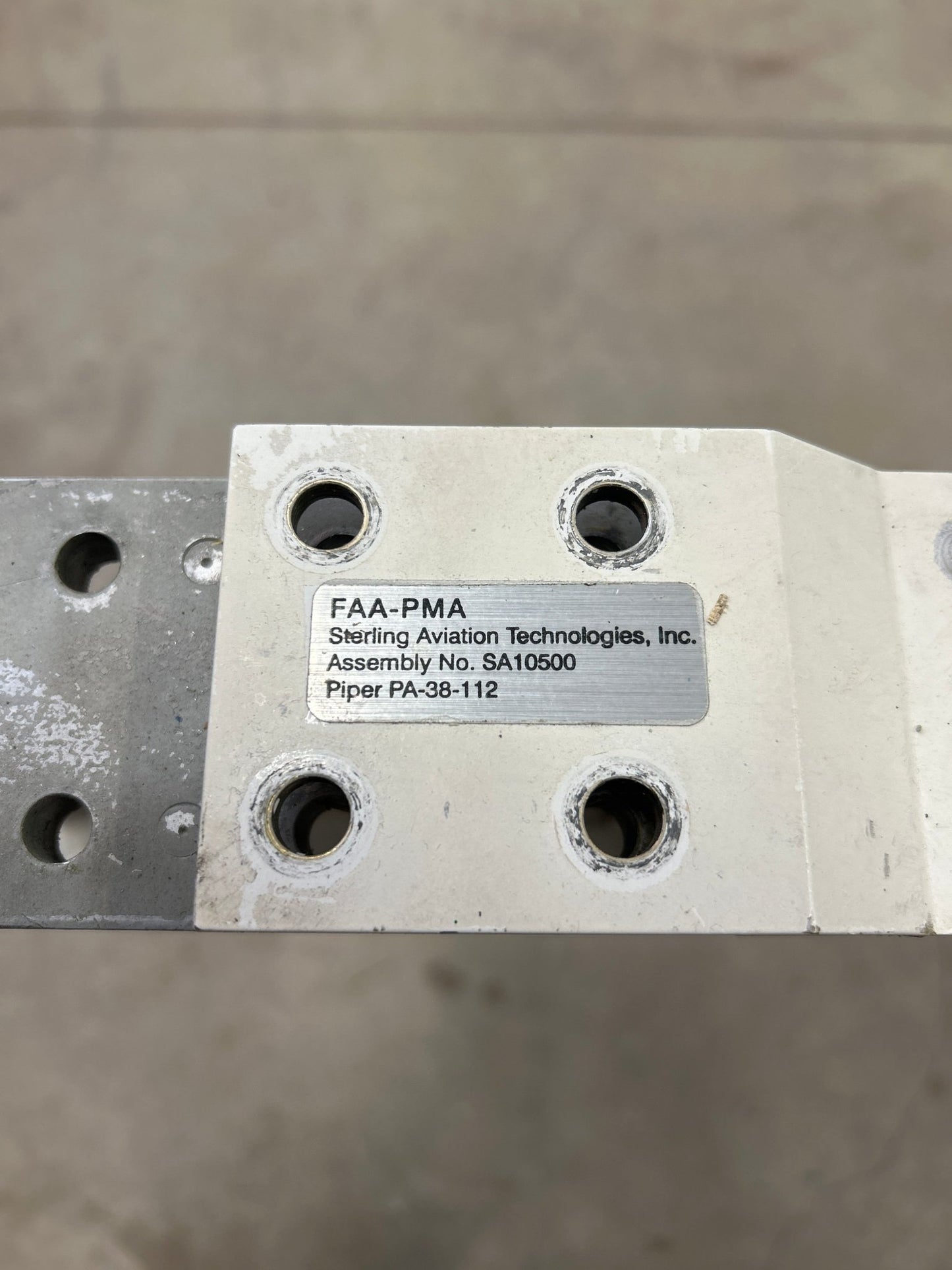 77352 - 29 Piper WING ASSEMBLY - Right | FractionAIR Parts - Aircraft Parts & Accessories