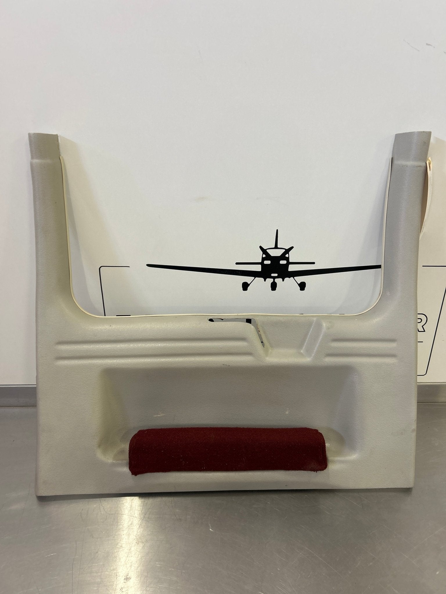 77500 - 09 Piper PANEL - Trim, lower door, right | FractionAIR Parts - Aircraft Parts & Accessories