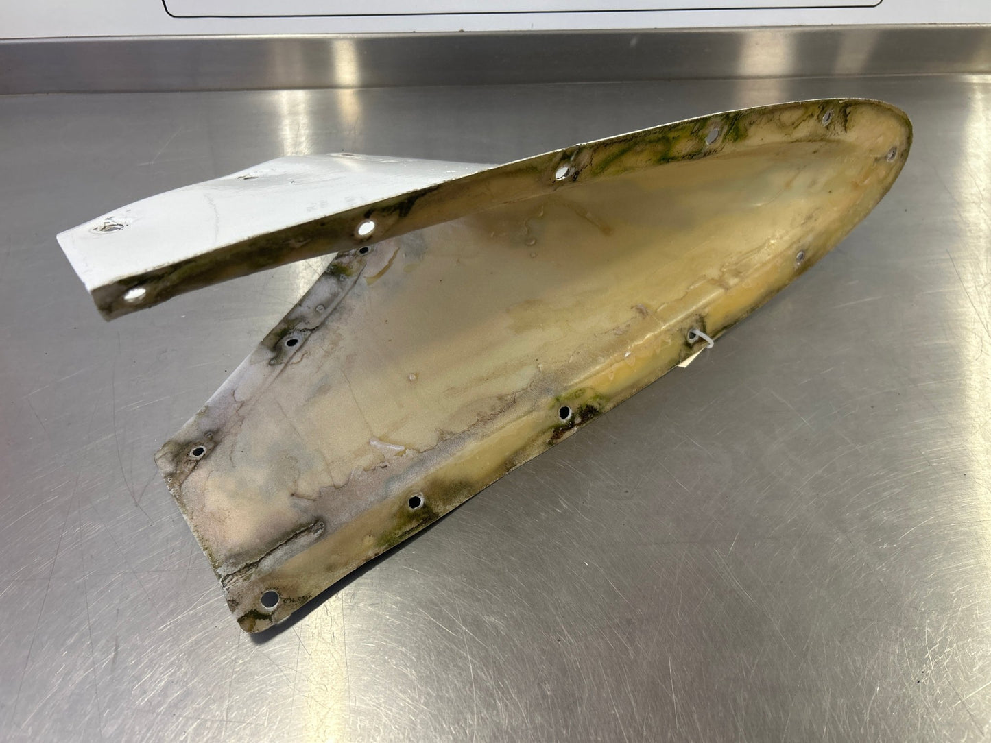 77607 - 300 Piper FAIRING - Dorsal fin | FractionAIR Parts - Aircraft Parts & Accessories