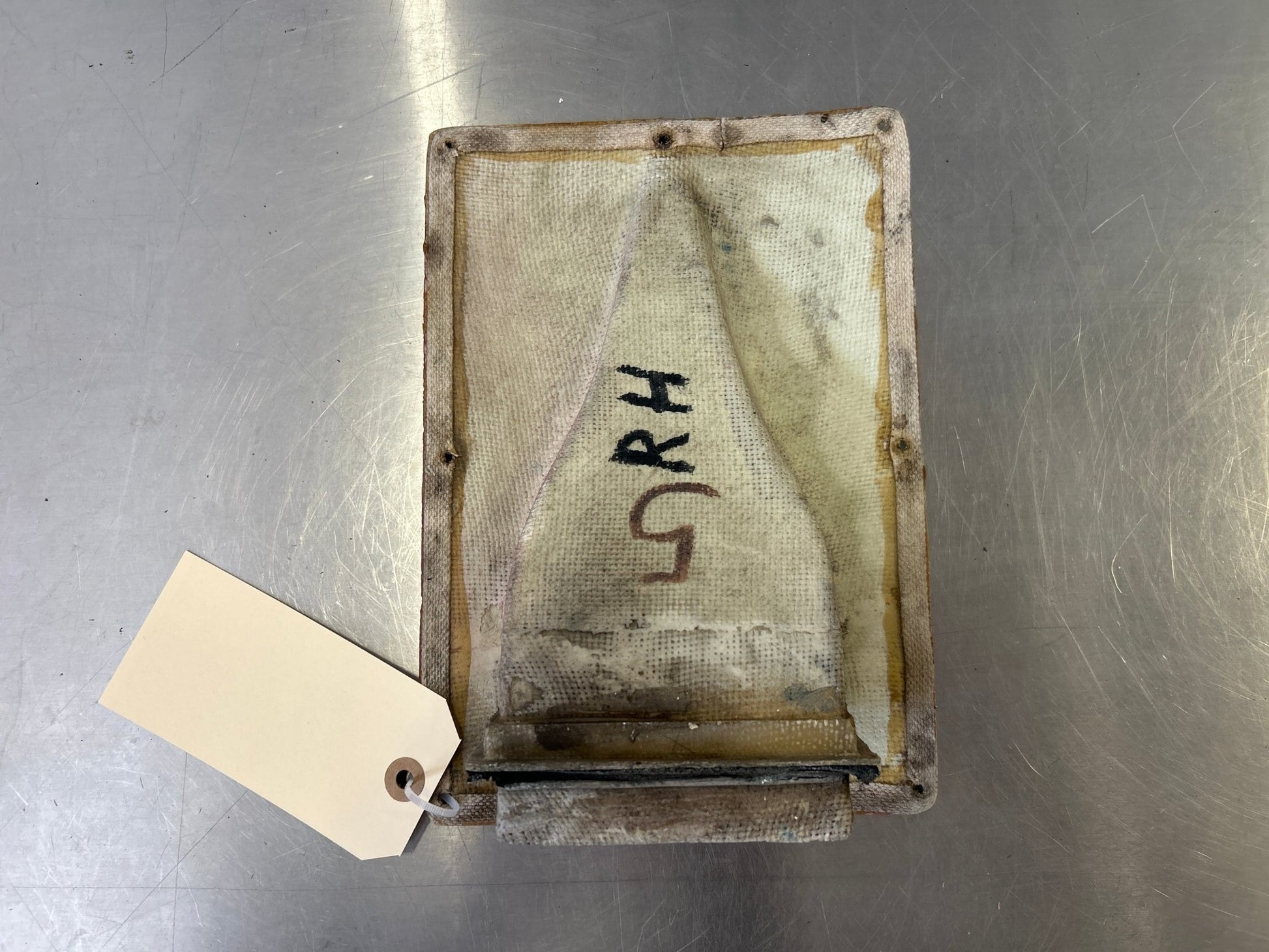 77641 - 03 Piper SCOOP ASSEMBLY - Air, right | FractionAIR Parts - Aircraft Parts & Accessories