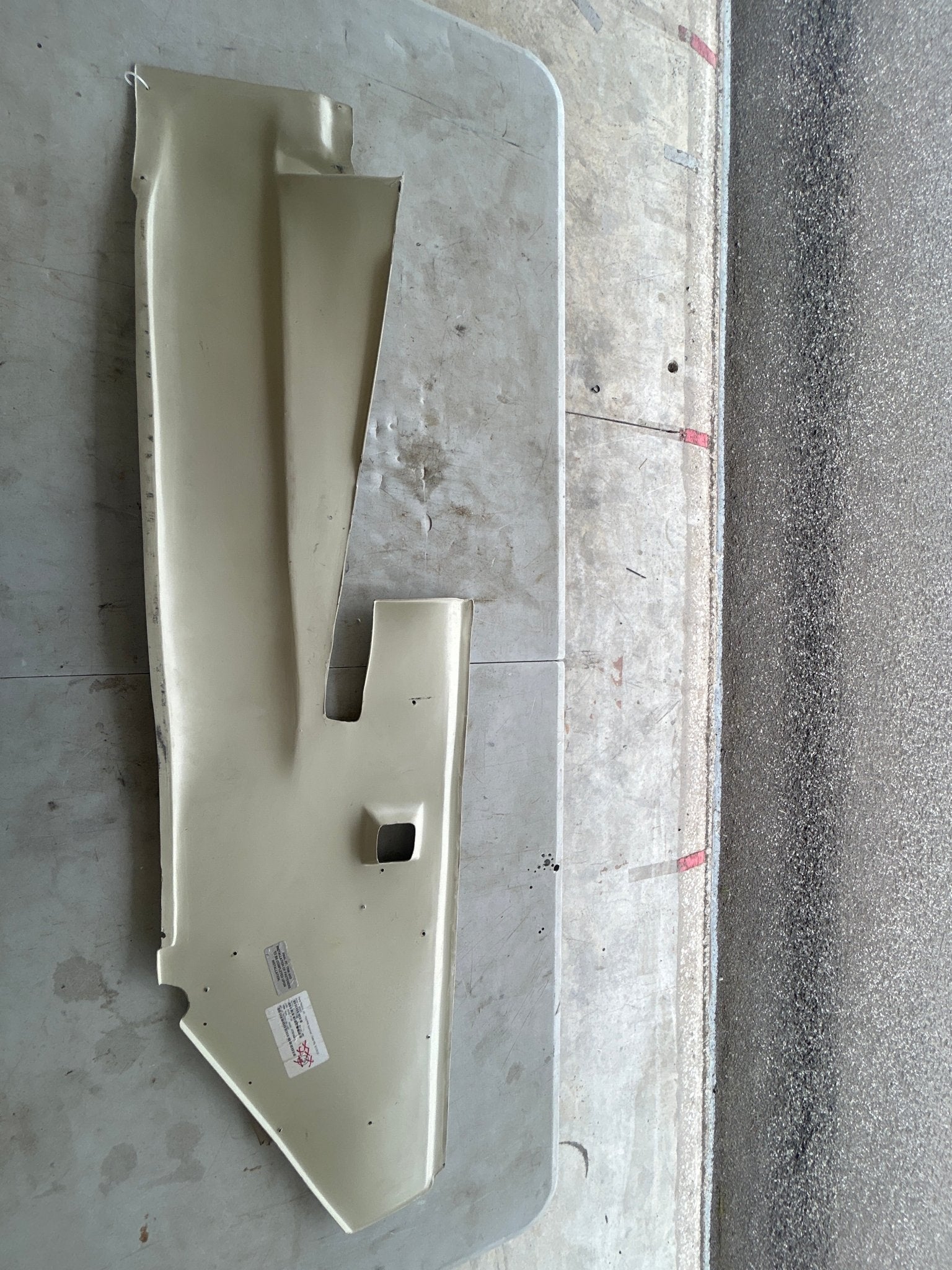 77725 - 302 Piper PANEL ASSEMBLY - Trim, front, left | FractionAIR Parts - Aircraft Parts & Accessories