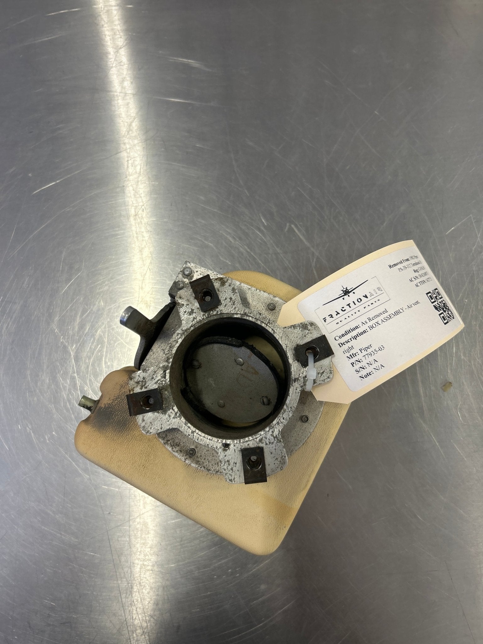 77935 - 03 Piper BOX ASSEMBLY - Air vent, right | FractionAIR Parts - Aircraft Parts & Accessories