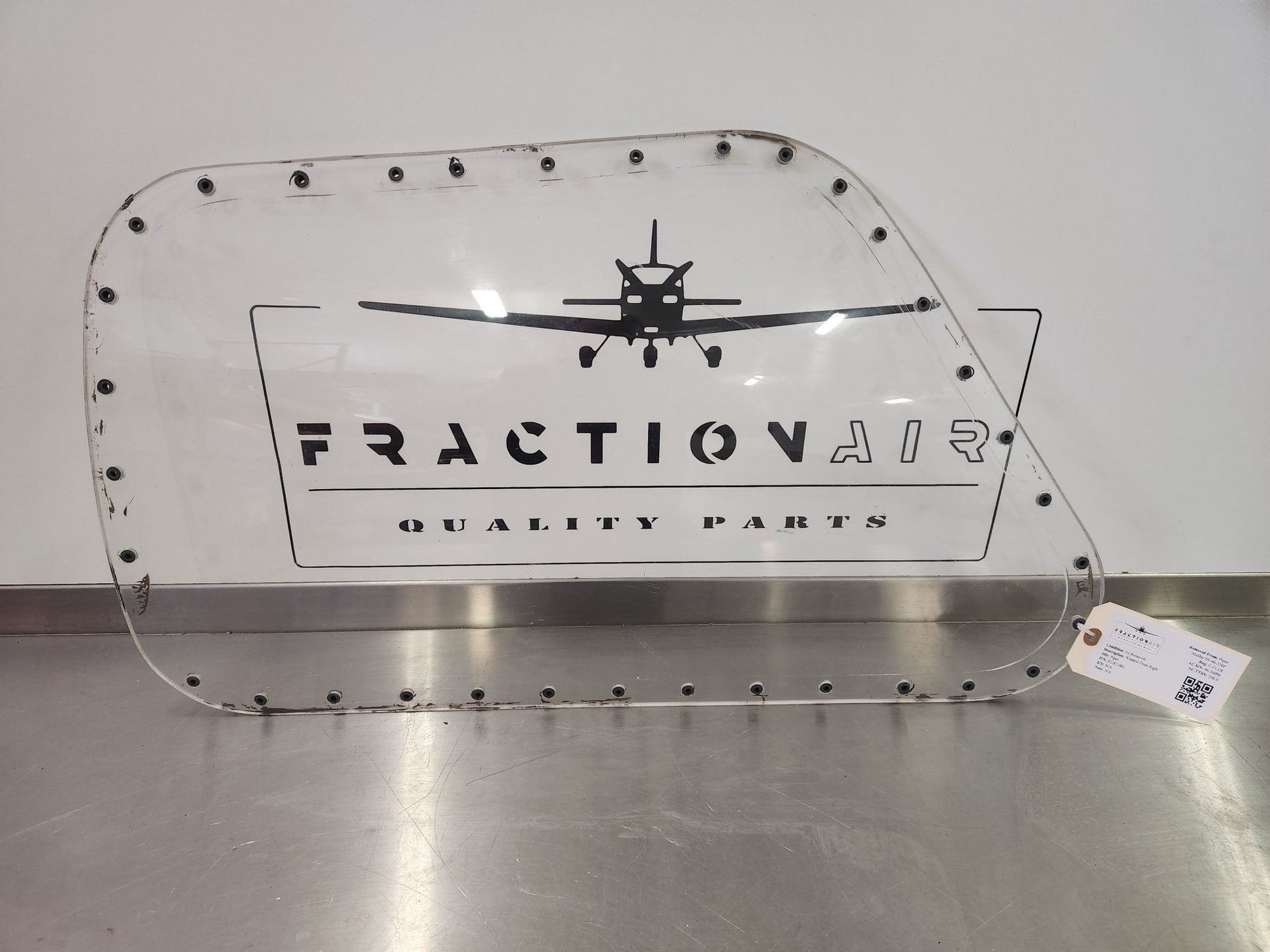 82282 - 003 Piper Window Front Right | FractionAIR Parts - Aircraft Parts & Accessories