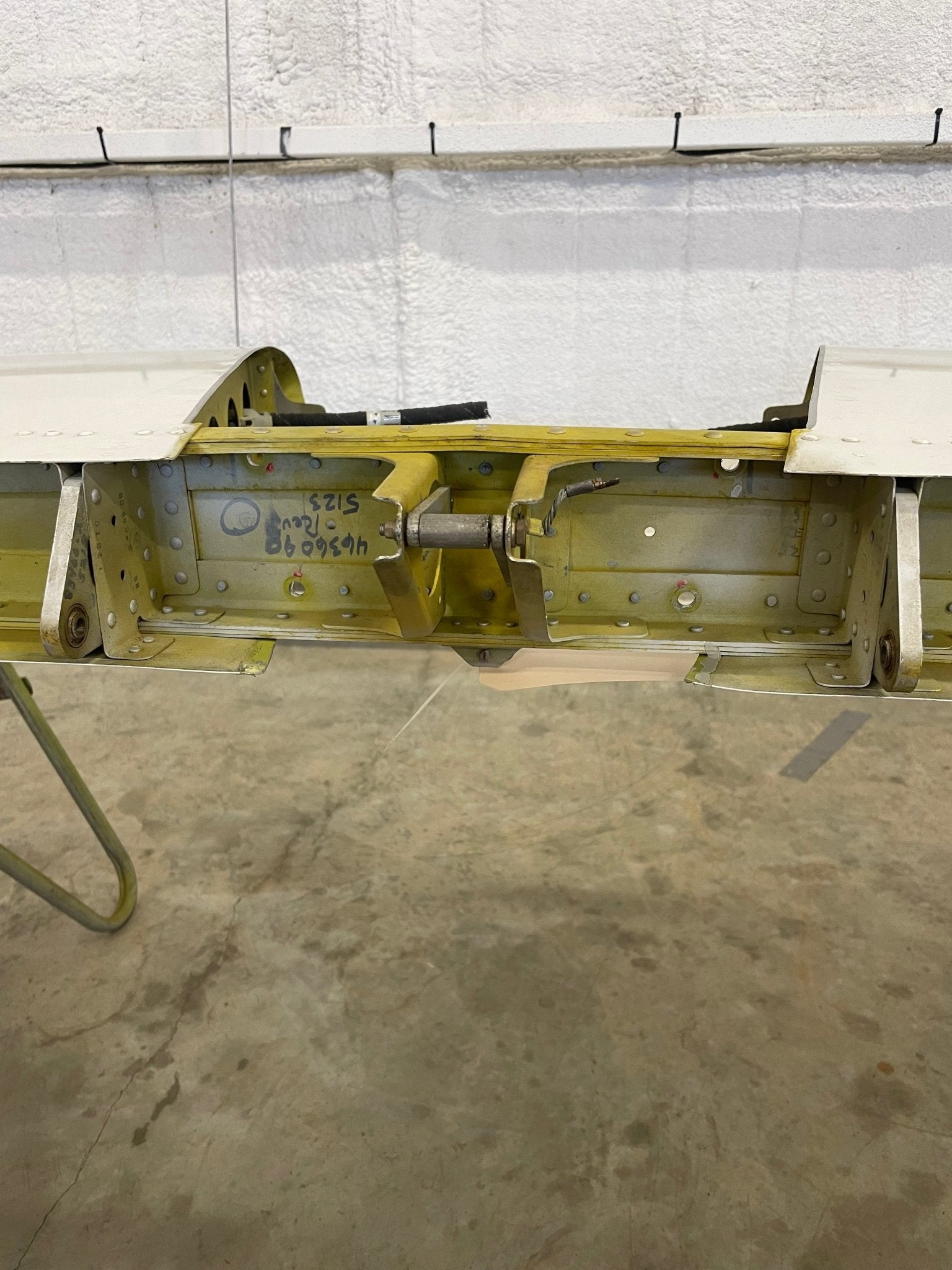 83404 - 002 Piper PA - 46 - 350P Horizontal Stabilizer Assy | FractionAIR Parts - Aircraft Parts & Accessories