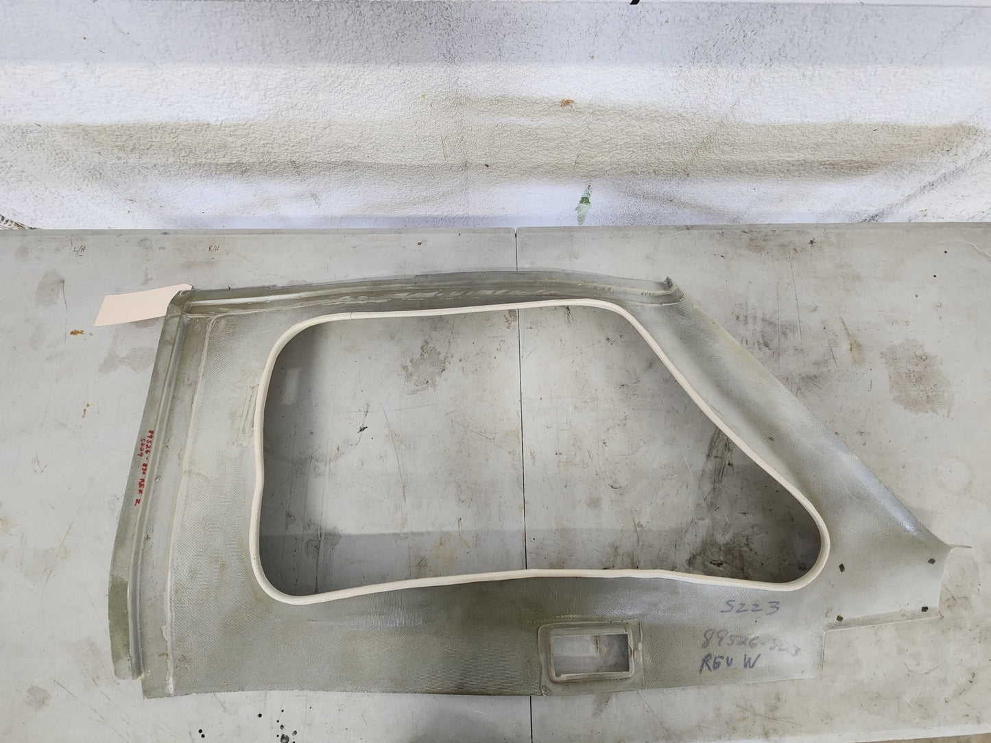 89526 - 029 Piper Panel Assy Window Fwd Right 89526 - 829 | FractionAIR Parts - Aircraft Parts & Accessories