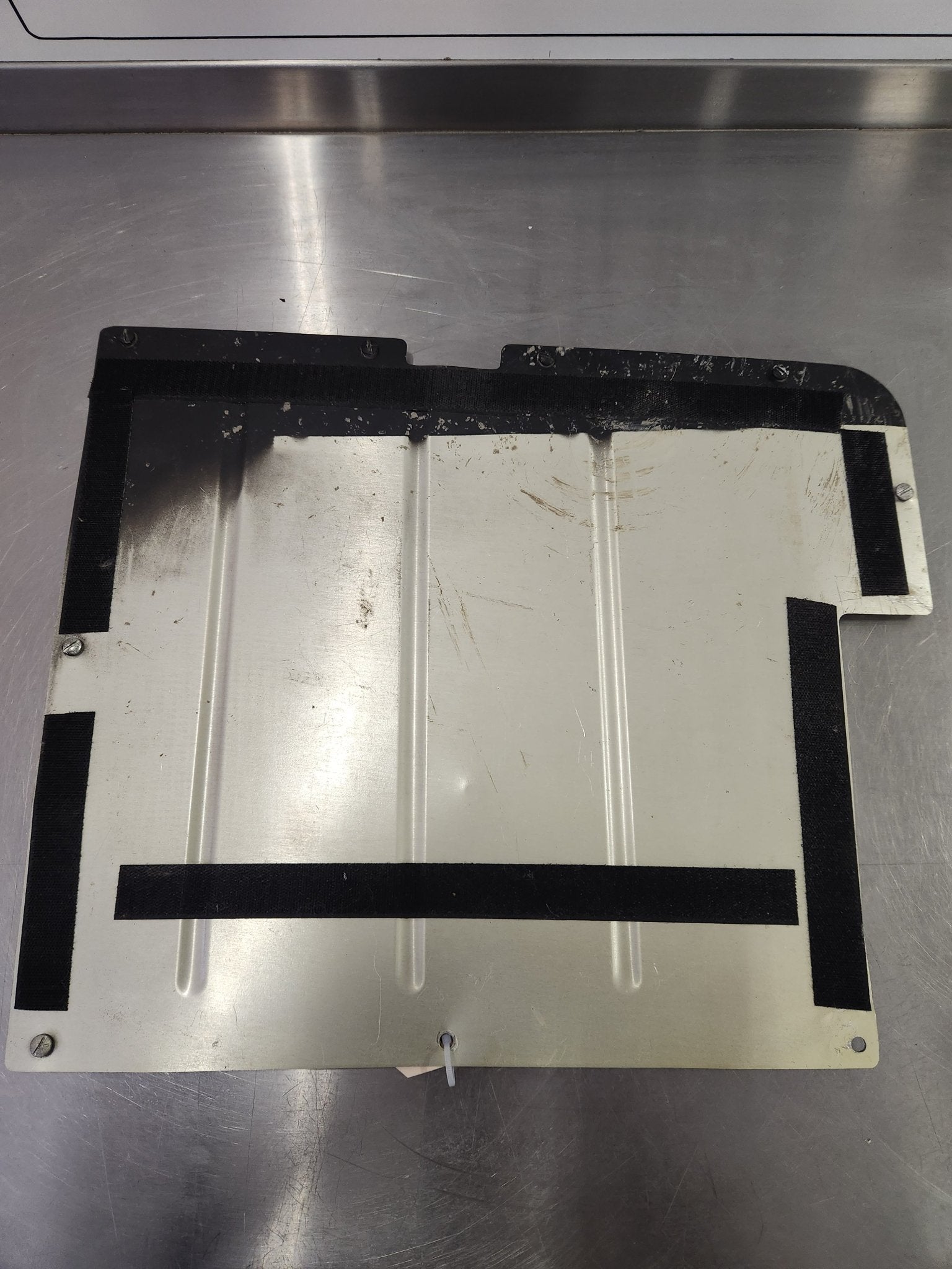 89618 - 002 Piper Floorboard Assy - Close Out LH Fwd Baggage | FractionAIR Parts - Aircraft Parts & Accessories