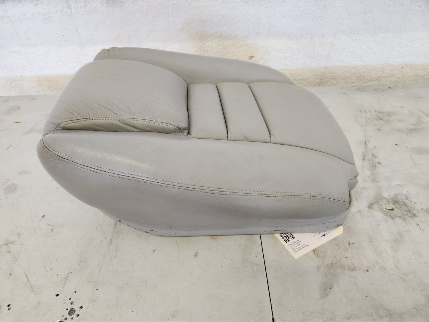 89814 - 002 Piper Bottom Assy - Seat - LH | FractionAIR Parts - Aircraft Parts & Accessories