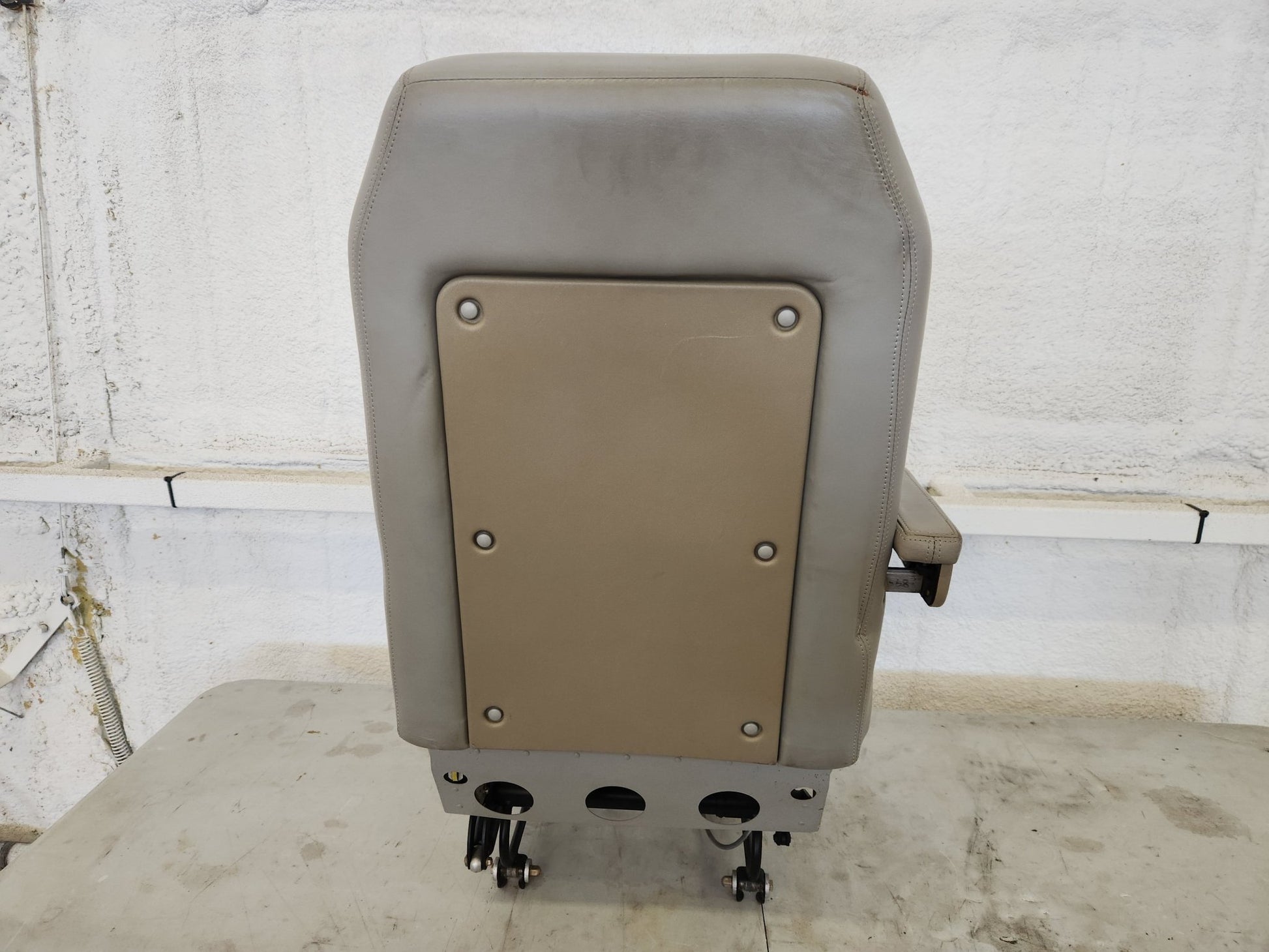 89944 - 006 Piper Seat Assy - Front Vertically Adjustable - LH | FractionAIR Parts - Aircraft Parts & Accessories