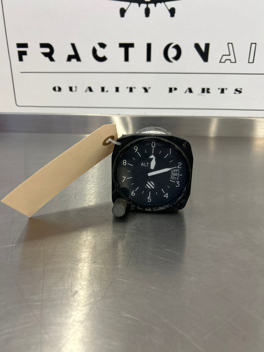 5934P-1 Cessna Altimeter C661071-0101
