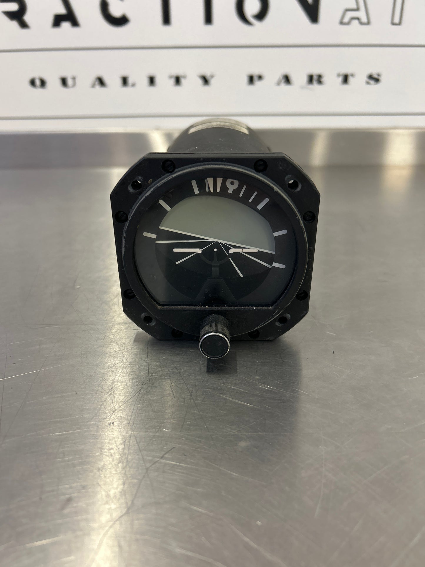 23-501-06-3 Attitude Gyro INSTRUMENT - Attitude gyro (Edo-Aire) 99002-3