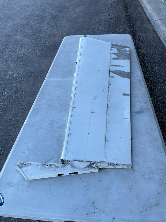 0432001-51 Cessna 150F L/H Elevator Assy (Corroded)