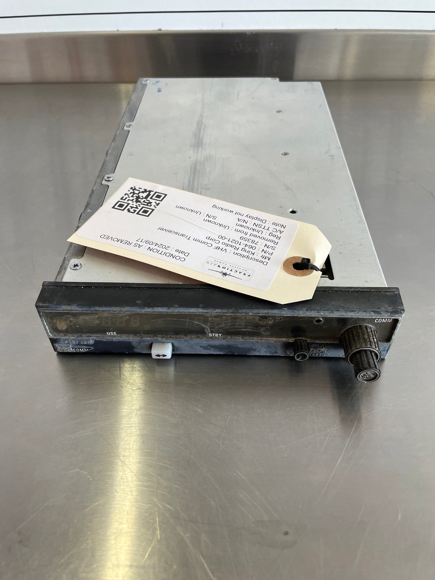 064-1021-00 King Radio Corp VHF Comm Transceiver KY 197 TSO