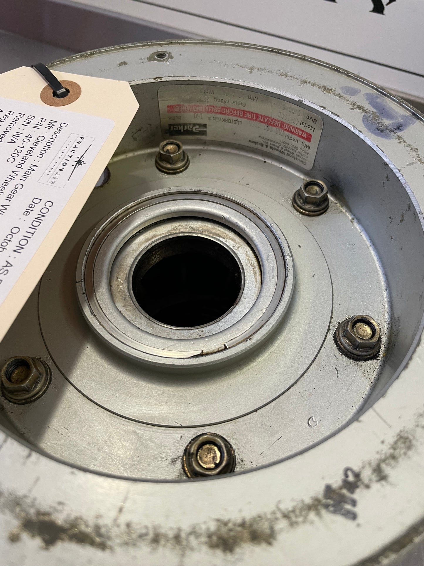 40-120C Cleveland Main Gear Wheel Assy 6.00-6