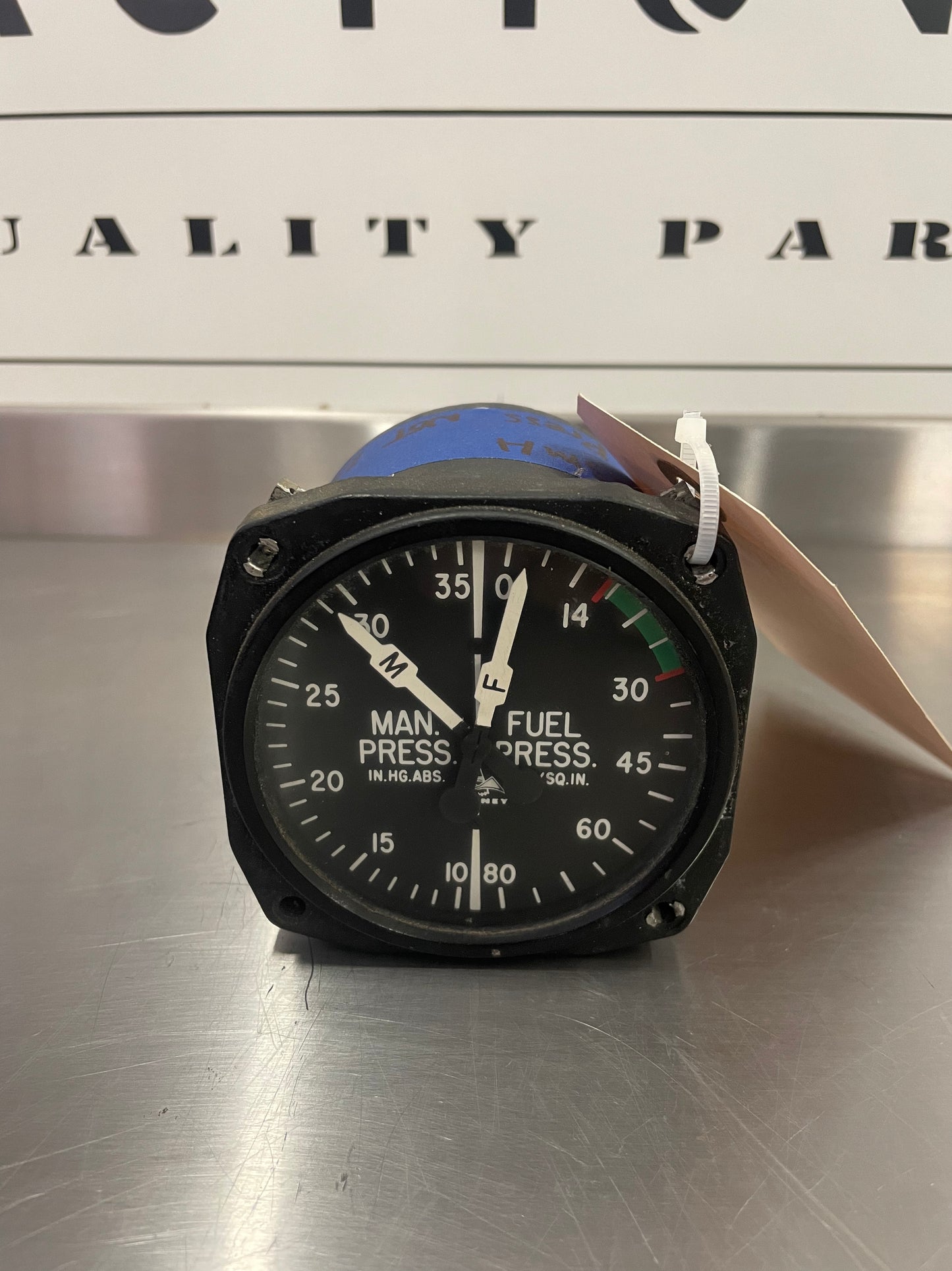 22-469-01 Mooney M20F Fuel and Manifold Pressure Indicator